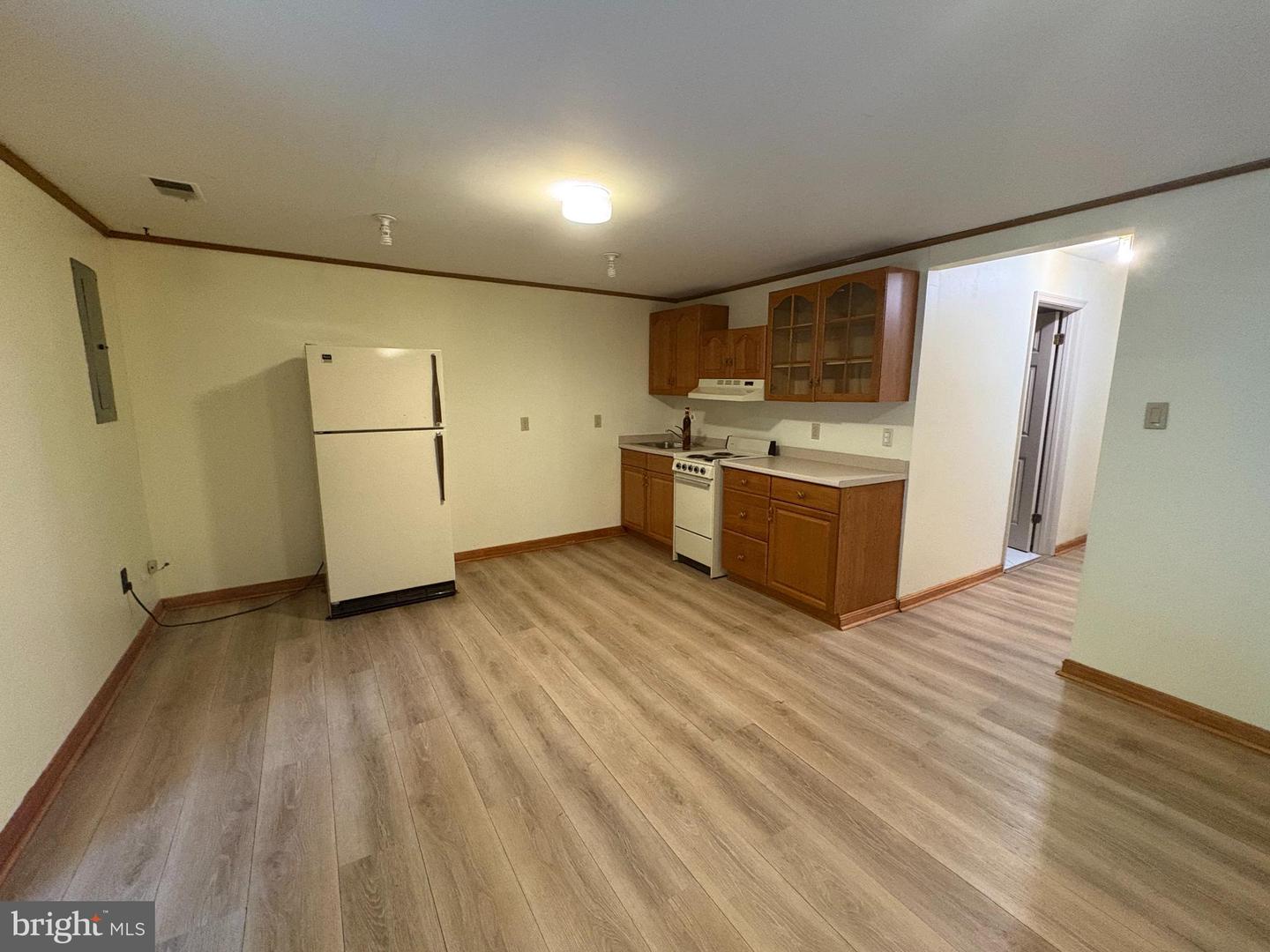 5930 LANGTON DR, FRANCONIA, Virginia 22310, 4 Bedrooms Bedrooms, ,3 BathroomsBathrooms,Residential,For sale,5930 LANGTON DR,VAFX2246138 MLS # VAFX2246138