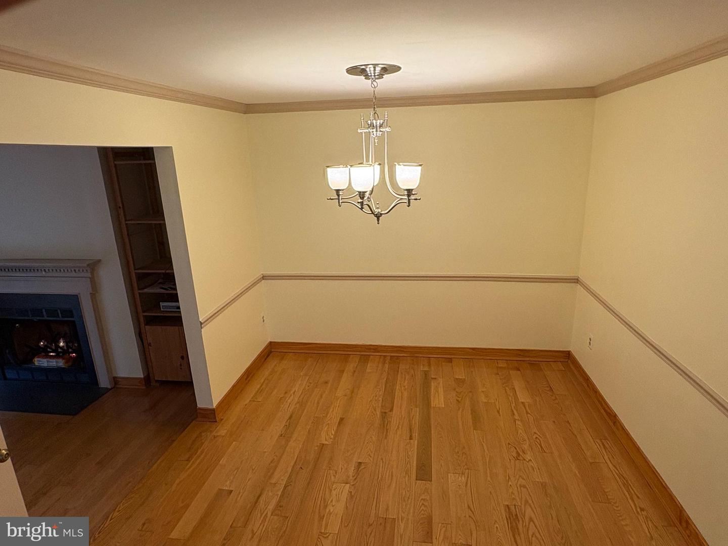 5930 LANGTON DR, FRANCONIA, Virginia 22310, 4 Bedrooms Bedrooms, ,3 BathroomsBathrooms,Residential,For sale,5930 LANGTON DR,VAFX2246138 MLS # VAFX2246138