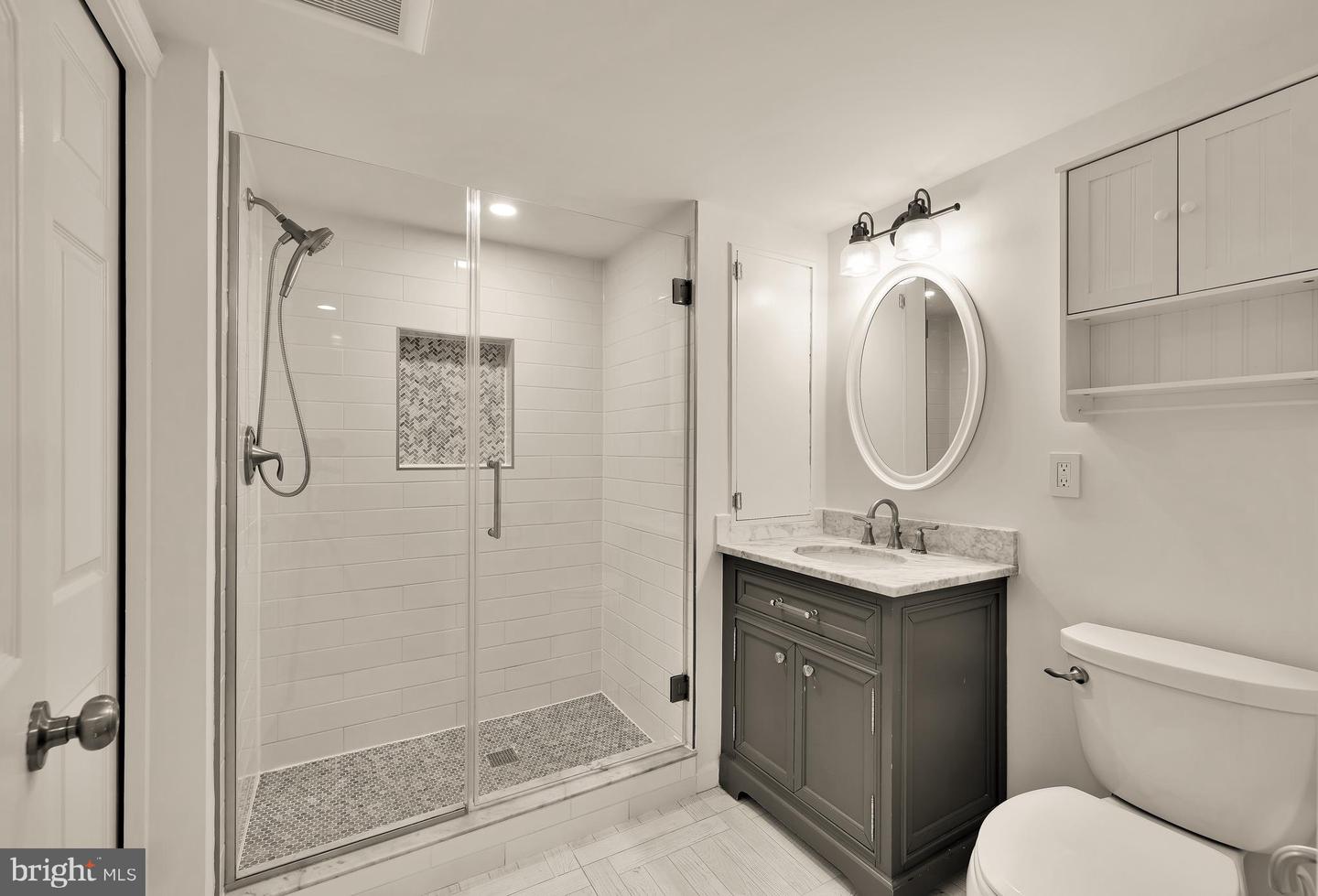 30 ANCELL ST, ALEXANDRIA, Virginia 22305, 3 Bedrooms Bedrooms, ,2 BathroomsBathrooms,Residential,For sale,30 ANCELL ST,VAAX2048442 MLS # VAAX2048442