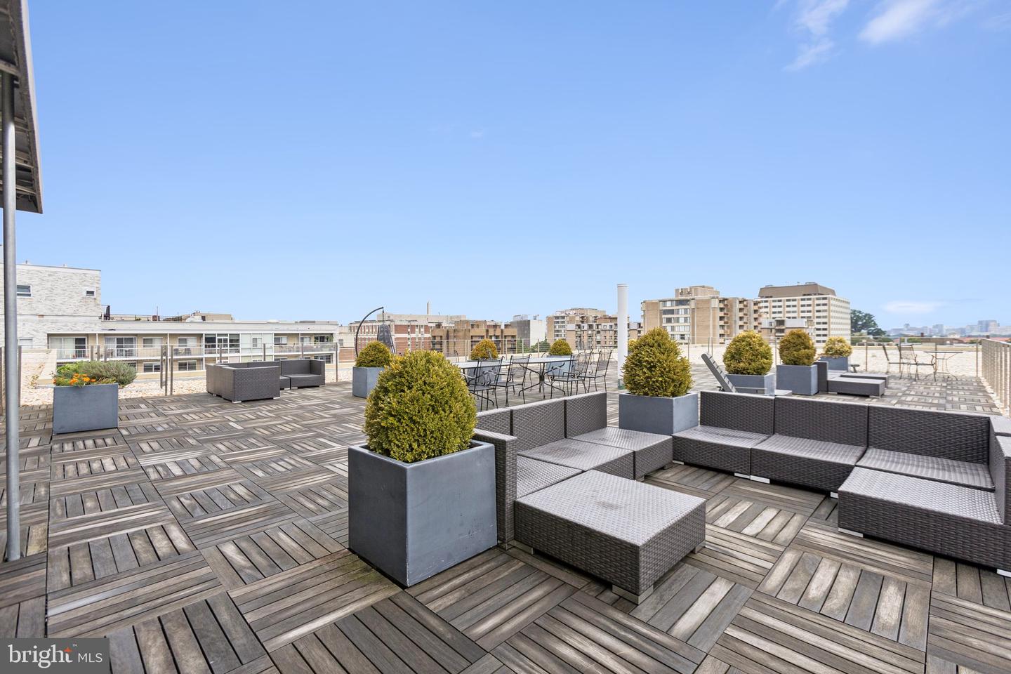 2475 VIRGINIA AVE NW #828, WASHINGTON, District Of Columbia 20037, 1 Bedroom Bedrooms, ,1 BathroomBathrooms,Residential,For sale,2475 VIRGINIA AVE NW #828,DCDC2222426 MLS # DCDC2222426