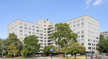2475 VIRGINIA AVE NW #828, WASHINGTON, District Of Columbia 20037, 1 Bedroom Bedrooms, ,1 BathroomBathrooms,Residential,For sale,2475 VIRGINIA AVE NW #828,DCDC2222426 MLS # DCDC2222426