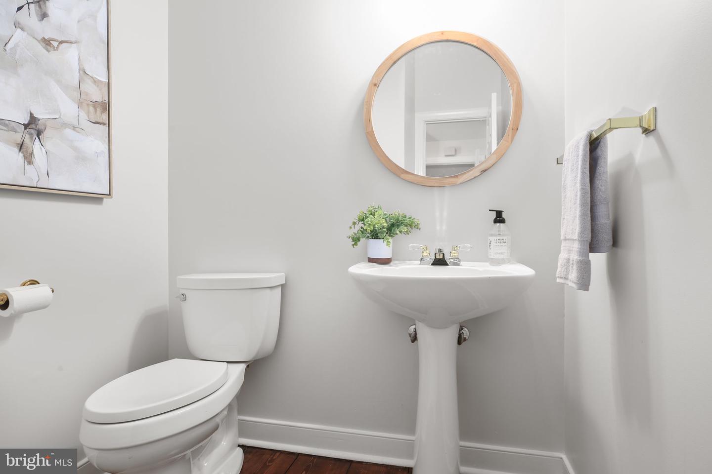 200 KENT AVE, FREDERICKSBURG, Virginia 22405, 4 Bedrooms Bedrooms, ,3 BathroomsBathrooms,Residential,For sale,200 KENT AVE,VAST2043740 MLS # VAST2043740