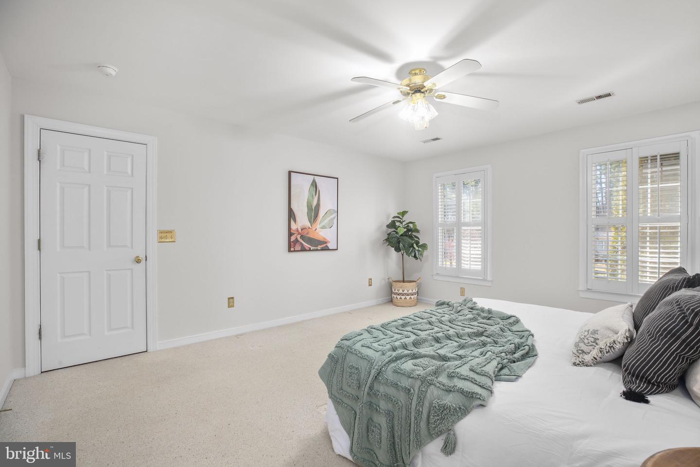 200 KENT AVE, FREDERICKSBURG, Virginia 22405, 4 Bedrooms Bedrooms, ,3 BathroomsBathrooms,Residential,For sale,200 KENT AVE,VAST2043740 MLS # VAST2043740