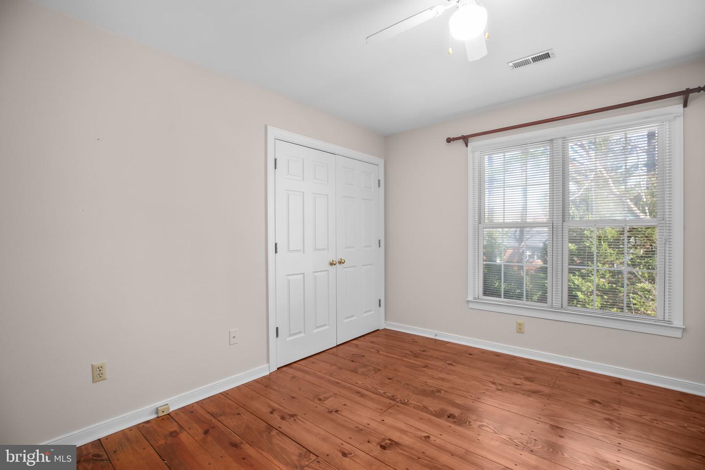 200 KENT AVE, FREDERICKSBURG, Virginia 22405, 4 Bedrooms Bedrooms, ,3 BathroomsBathrooms,Residential,For sale,200 KENT AVE,VAST2043740 MLS # VAST2043740