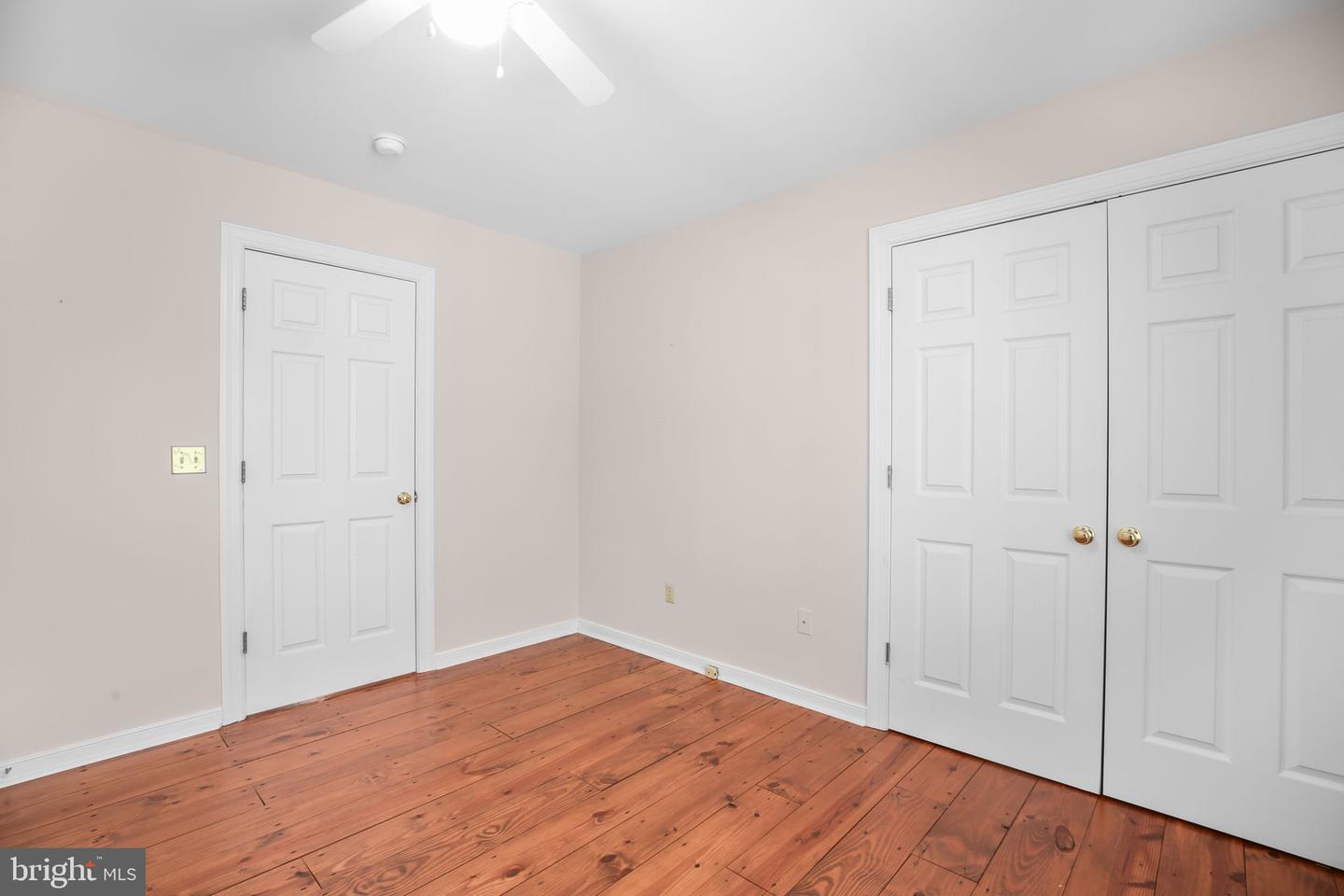 200 KENT AVE, FREDERICKSBURG, Virginia 22405, 4 Bedrooms Bedrooms, ,3 BathroomsBathrooms,Residential,For sale,200 KENT AVE,VAST2043740 MLS # VAST2043740