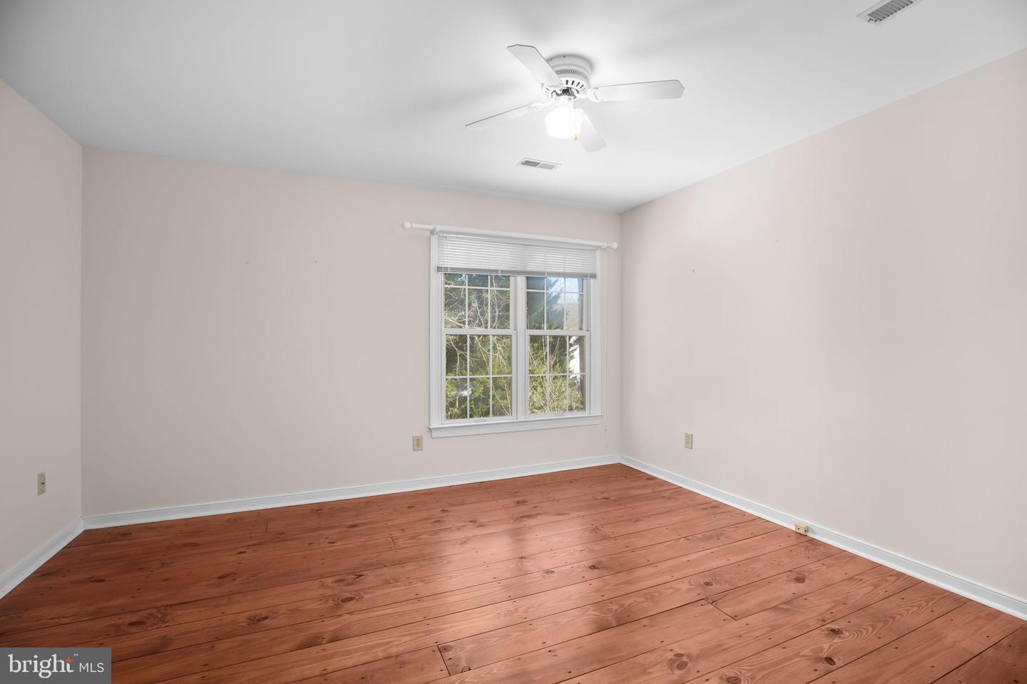 200 KENT AVE, FREDERICKSBURG, Virginia 22405, 4 Bedrooms Bedrooms, ,3 BathroomsBathrooms,Residential,For sale,200 KENT AVE,VAST2043740 MLS # VAST2043740