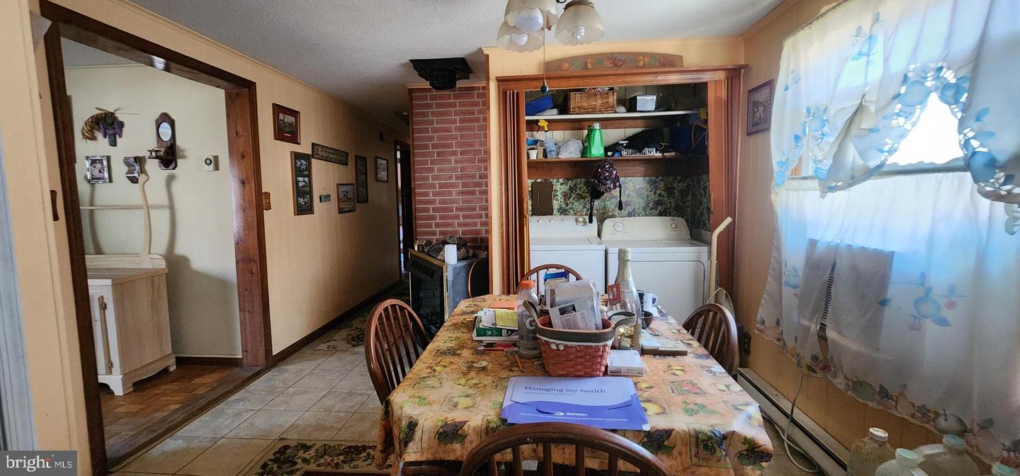 2430 JEFFERSON HWY, LOUISA, Virginia 23093, 3 Bedrooms Bedrooms, ,1 BathroomBathrooms,Residential,For sale,2430 JEFFERSON HWY,VALA2008910 MLS # VALA2008910