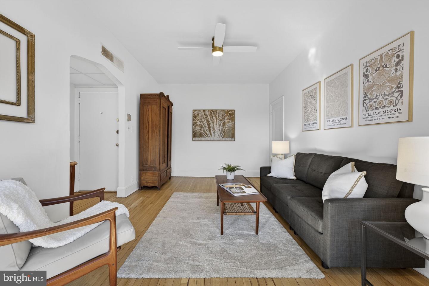 644 MASSACHUSETTS AVE NE #406, WASHINGTON, District Of Columbia 20002, ,1 BathroomBathrooms,Residential,For sale,644 MASSACHUSETTS AVE NE #406,DCDC2235712 MLS # DCDC2235712