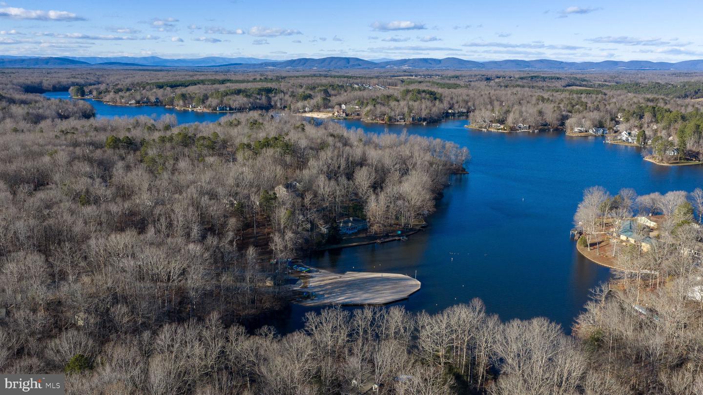 28 TANGLEWOOD RD, PALMYRA, Virginia 22963, 3 Bedrooms Bedrooms, ,2 BathroomsBathrooms,Residential,For sale,28 TANGLEWOOD RD,VAFN2000572 MLS # VAFN2000572