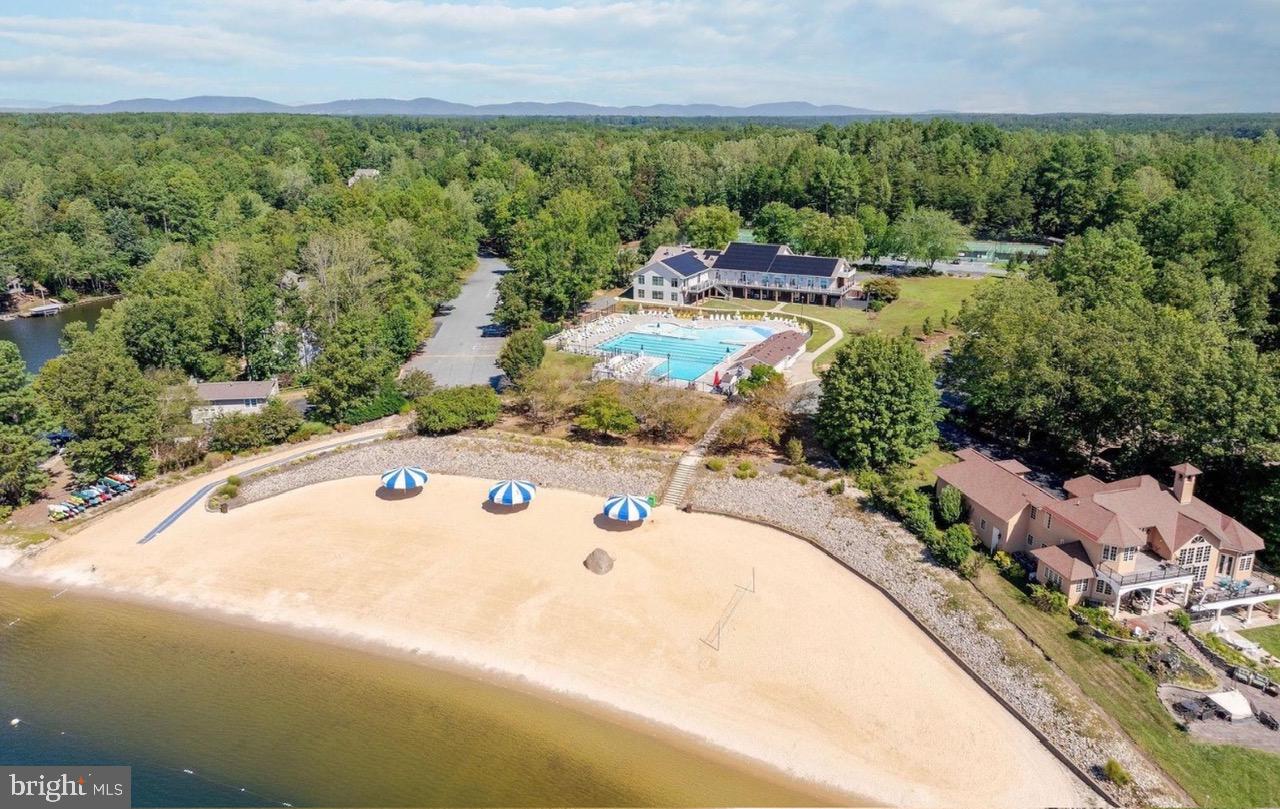 28 TANGLEWOOD RD, PALMYRA, Virginia 22963, 3 Bedrooms Bedrooms, ,2 BathroomsBathrooms,Residential,For sale,28 TANGLEWOOD RD,VAFN2000572 MLS # VAFN2000572