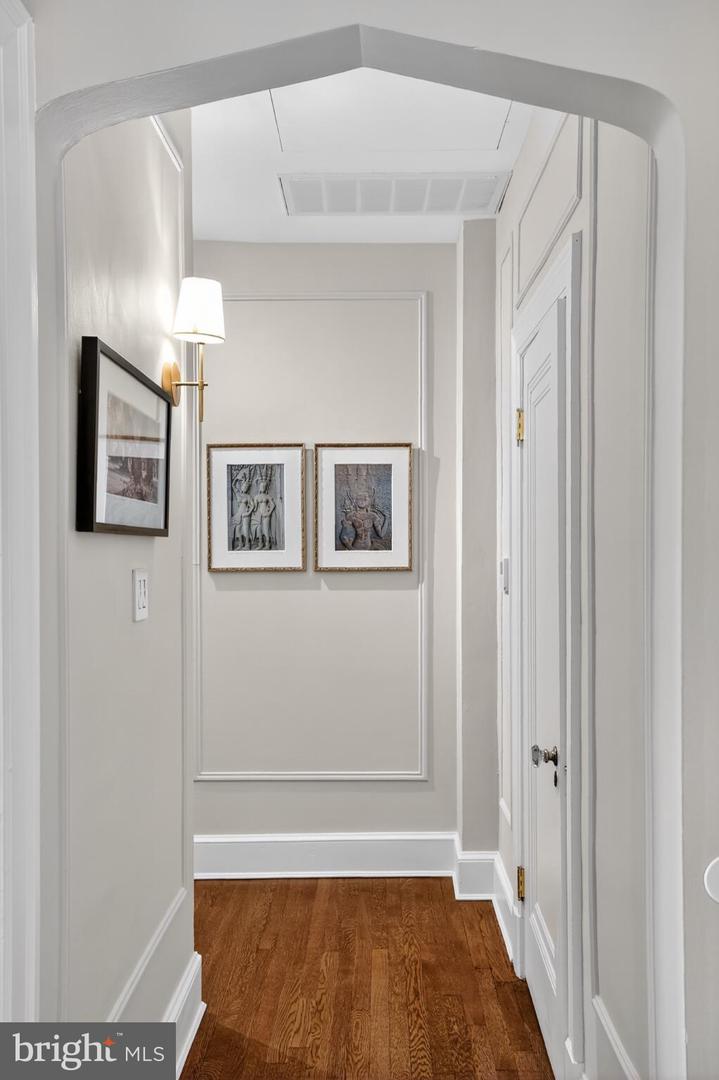 1661 CRESCENT PL NW, WASHINGTON, District Of Columbia 20009, 2 Bedrooms Bedrooms, 3 Rooms Rooms,1 BathroomBathrooms,Residential,For sale,1661 CRESCENT PL NW,DCDC2240510 MLS # DCDC2240510