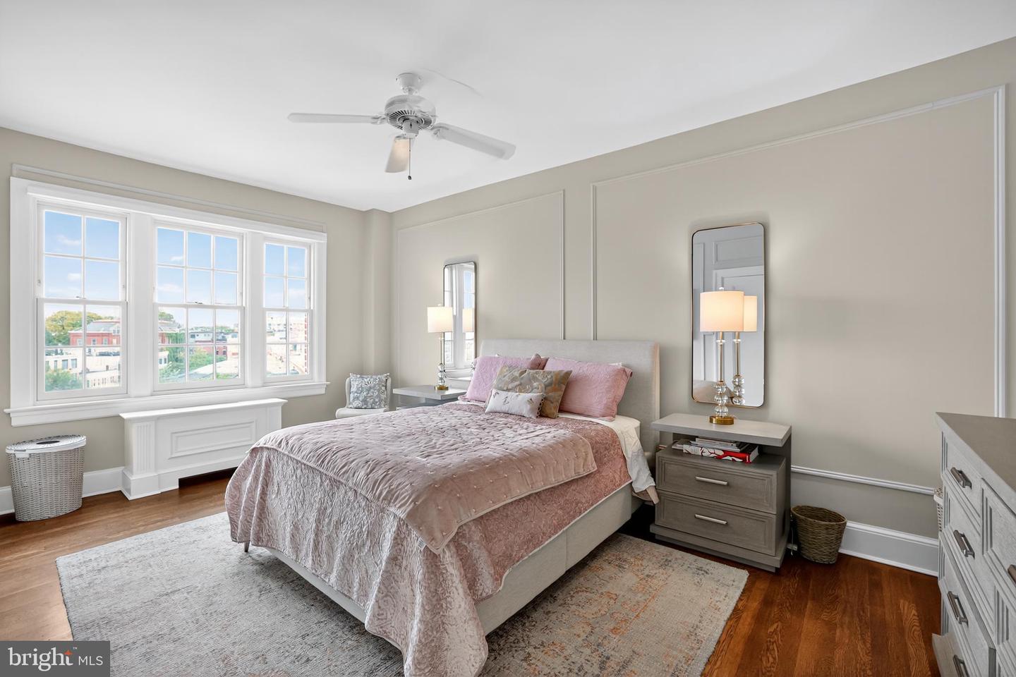 1661 CRESCENT PL NW, WASHINGTON, District Of Columbia 20009, 2 Bedrooms Bedrooms, 3 Rooms Rooms,1 BathroomBathrooms,Residential,For sale,1661 CRESCENT PL NW,DCDC2240510 MLS # DCDC2240510