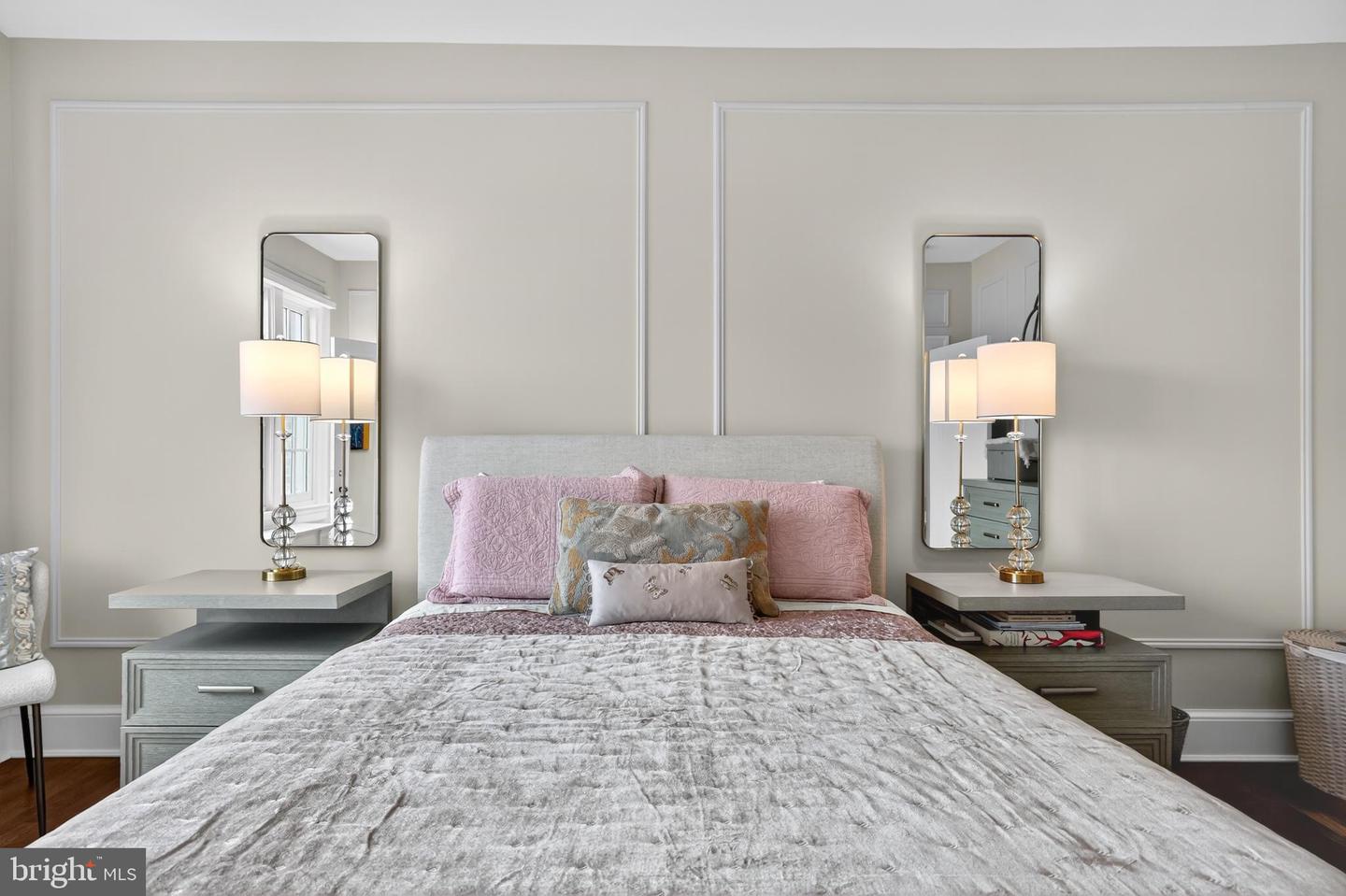 1661 CRESCENT PL NW, WASHINGTON, District Of Columbia 20009, 2 Bedrooms Bedrooms, 3 Rooms Rooms,1 BathroomBathrooms,Residential,For sale,1661 CRESCENT PL NW,DCDC2240510 MLS # DCDC2240510