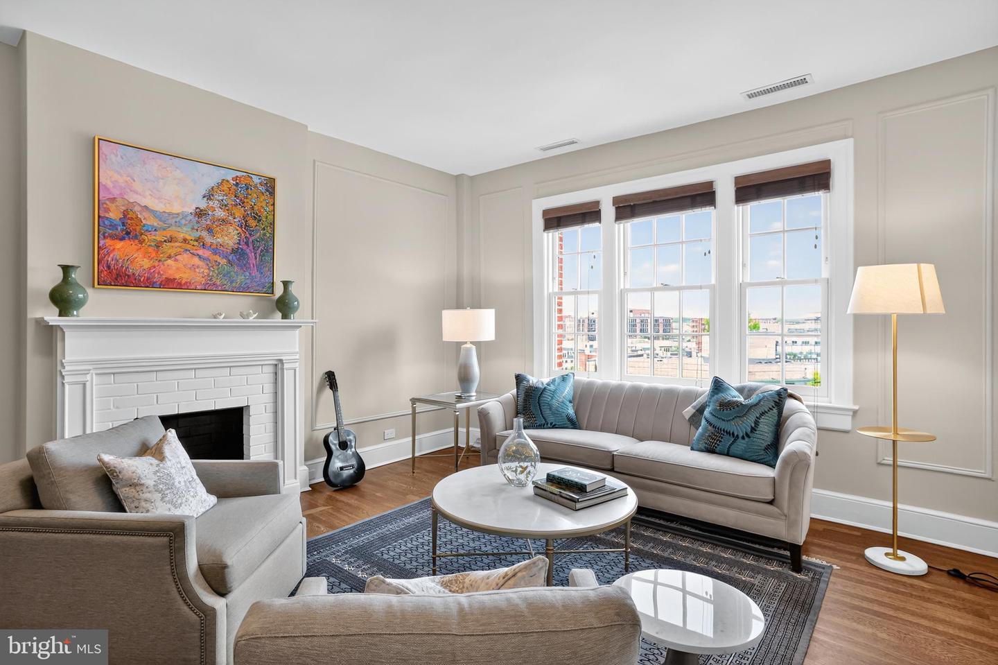 1661 CRESCENT PL NW, WASHINGTON, District Of Columbia 20009, 2 Bedrooms Bedrooms, 3 Rooms Rooms,1 BathroomBathrooms,Residential,For sale,1661 CRESCENT PL NW,DCDC2240510 MLS # DCDC2240510