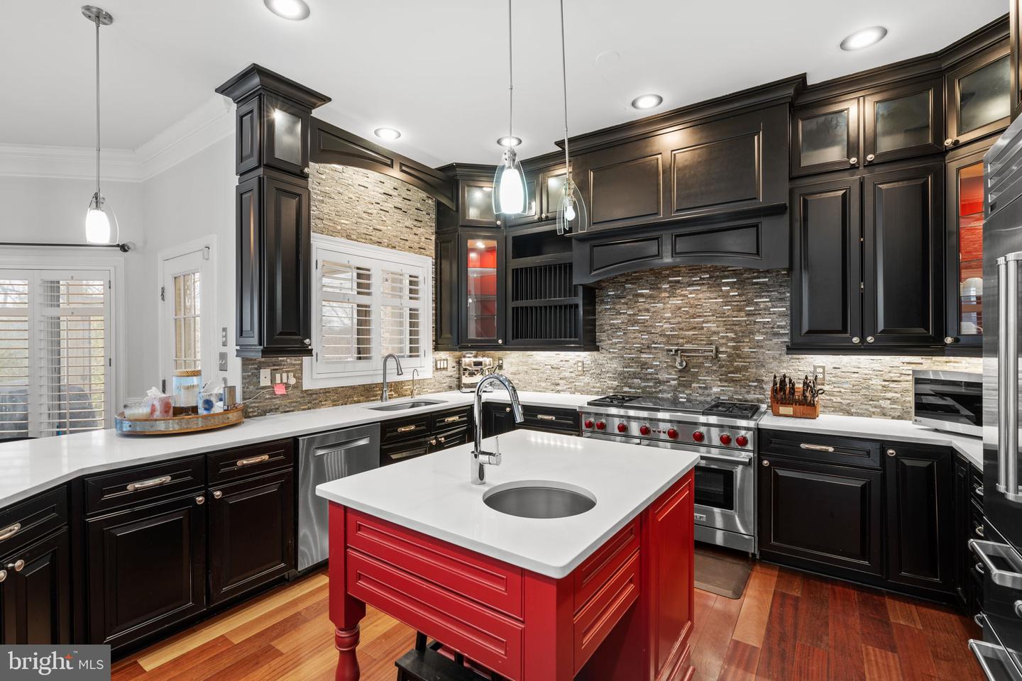 16503 LONEOAK PL, HAMILTON, Virginia 20158, 6 Bedrooms Bedrooms, 1 Room Rooms,4 BathroomsBathrooms,Residential,For sale,16503 LONEOAK PL,VALO2113620 MLS # VALO2113620