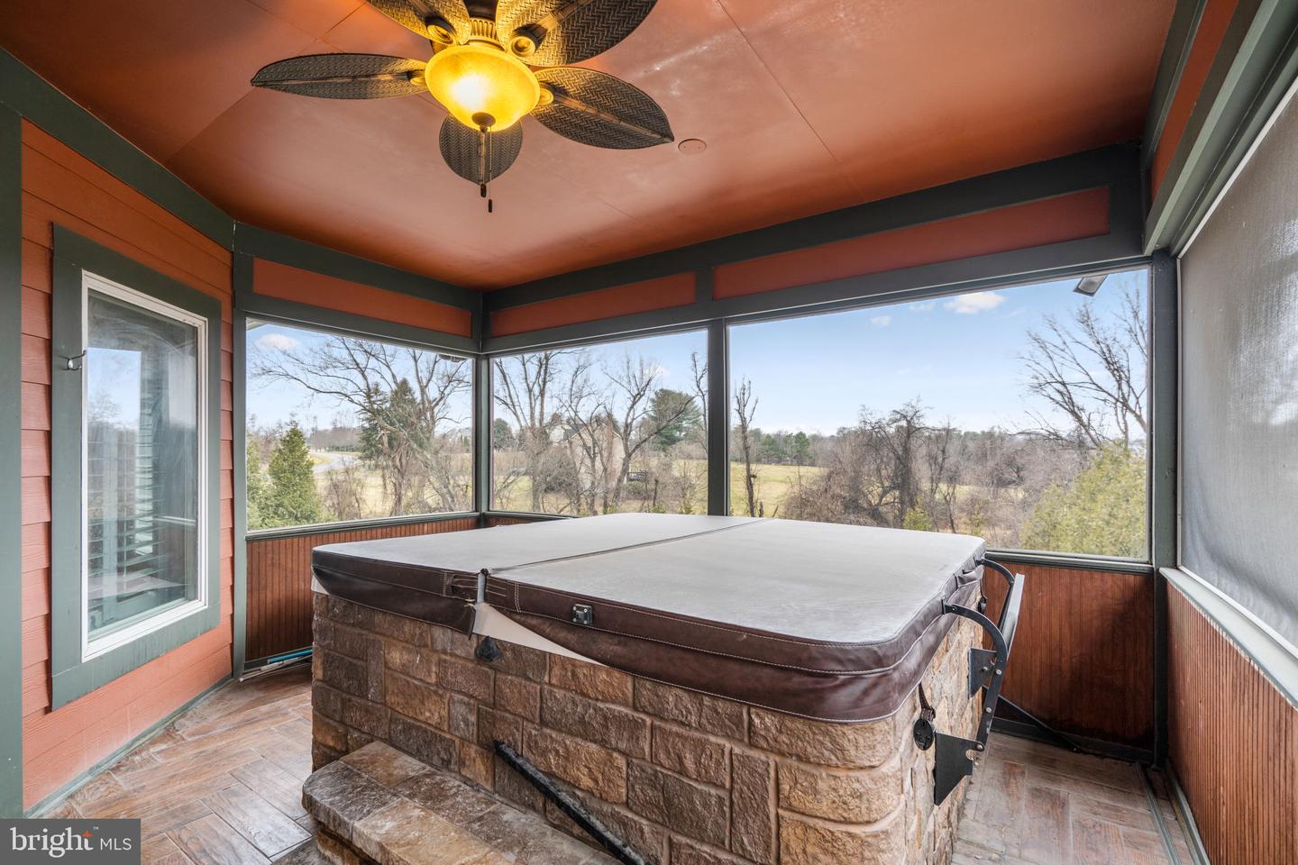 16503 LONEOAK PL, HAMILTON, Virginia 20158, 6 Bedrooms Bedrooms, 1 Room Rooms,4 BathroomsBathrooms,Residential,For sale,16503 LONEOAK PL,VALO2113620 MLS # VALO2113620