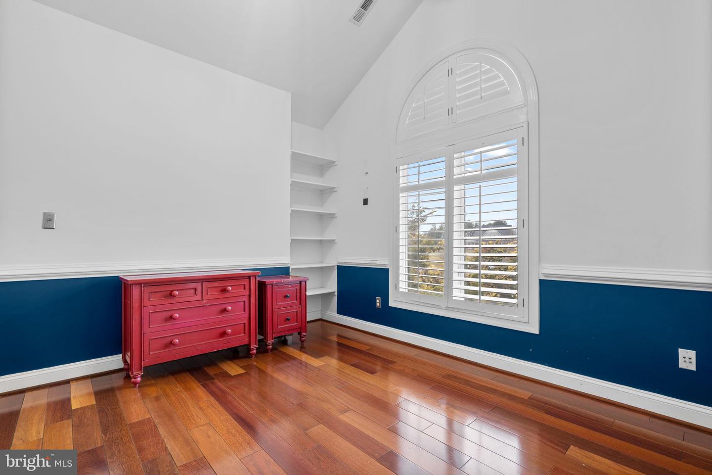 16503 LONEOAK PL, HAMILTON, Virginia 20158, 6 Bedrooms Bedrooms, 1 Room Rooms,4 BathroomsBathrooms,Residential,For sale,16503 LONEOAK PL,VALO2113620 MLS # VALO2113620