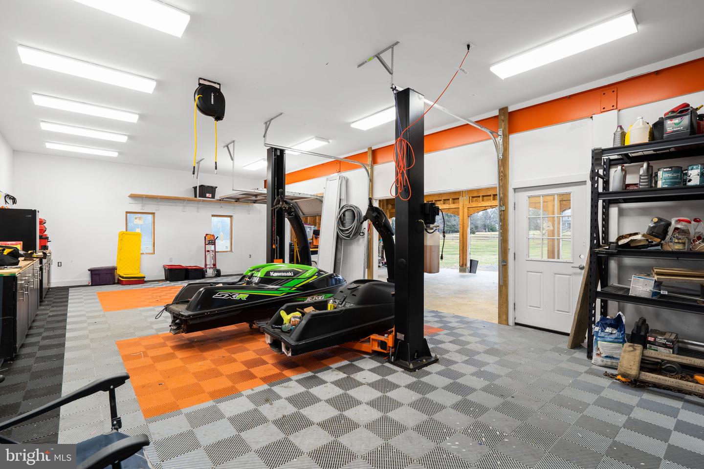 16503 LONEOAK PL, HAMILTON, Virginia 20158, 6 Bedrooms Bedrooms, 1 Room Rooms,4 BathroomsBathrooms,Residential,For sale,16503 LONEOAK PL,VALO2113620 MLS # VALO2113620