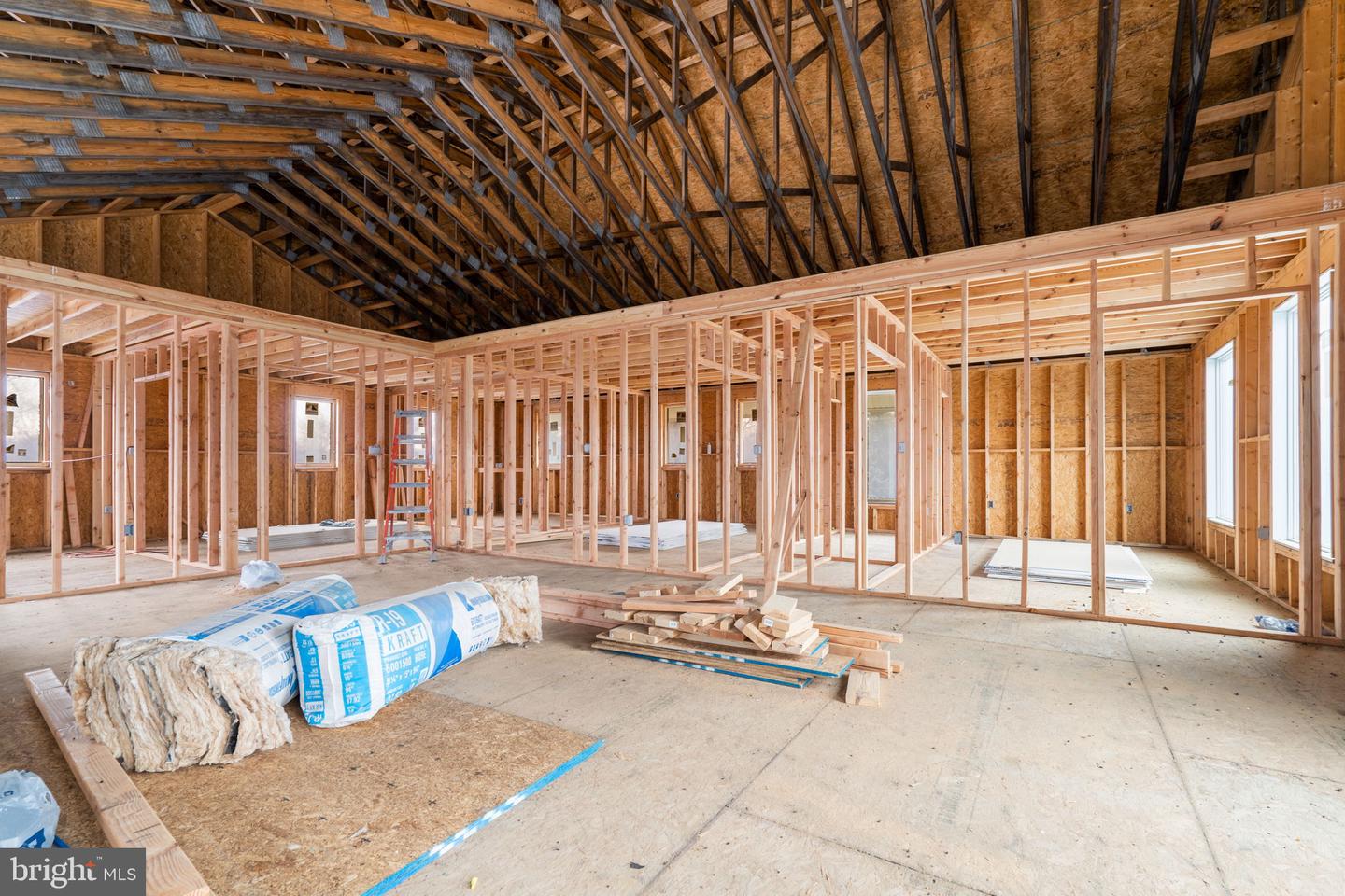 16503 LONEOAK PL, HAMILTON, Virginia 20158, 6 Bedrooms Bedrooms, 1 Room Rooms,4 BathroomsBathrooms,Residential,For sale,16503 LONEOAK PL,VALO2113620 MLS # VALO2113620