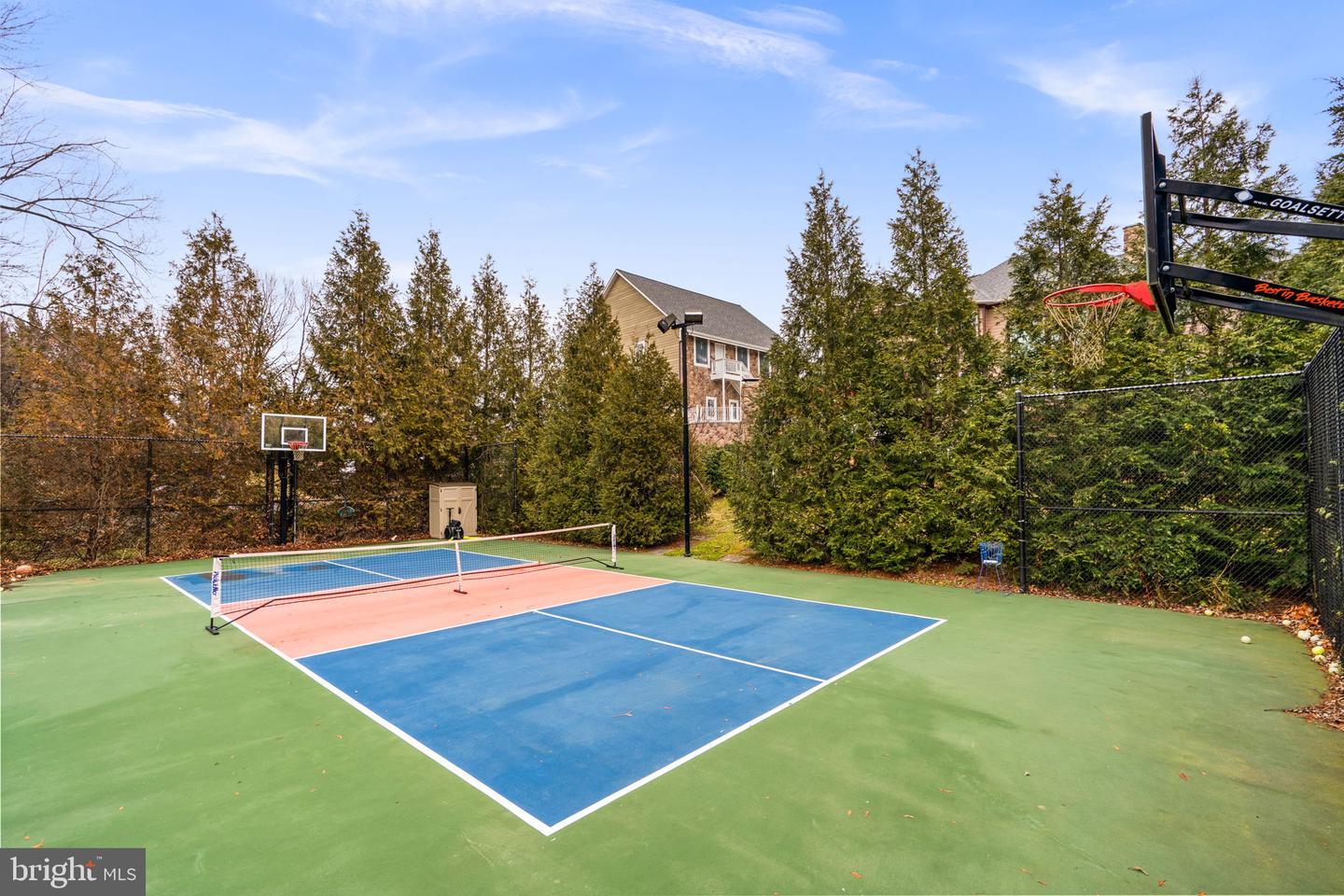 16503 LONEOAK PL, HAMILTON, Virginia 20158, 6 Bedrooms Bedrooms, 1 Room Rooms,4 BathroomsBathrooms,Residential,For sale,16503 LONEOAK PL,VALO2113620 MLS # VALO2113620