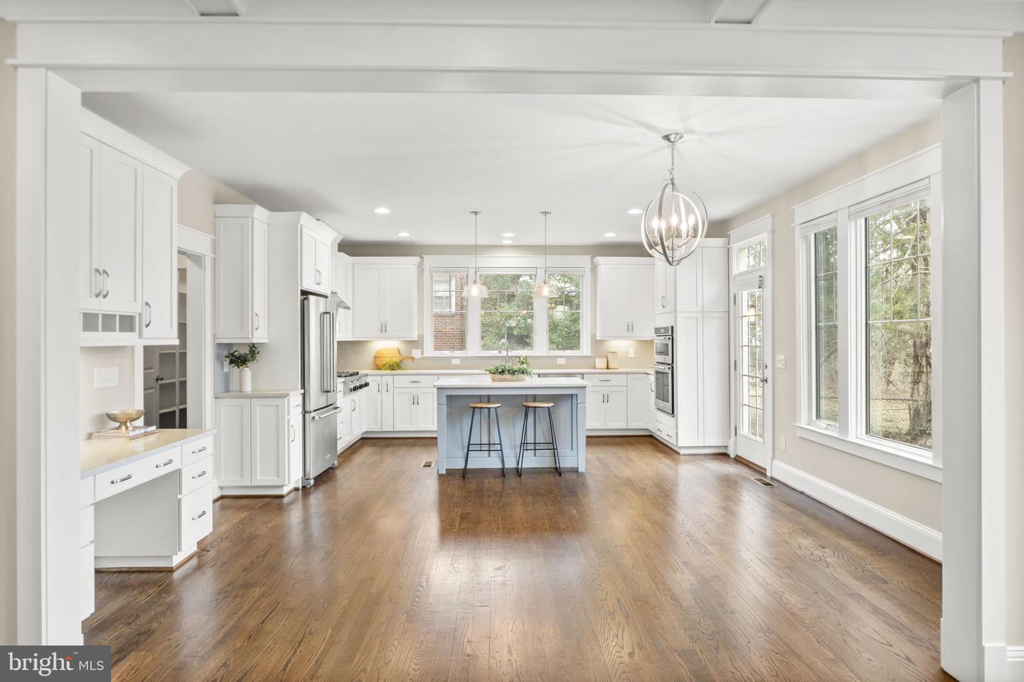 6712 DEAN DR, MCLEAN, Virginia 22101, 6 Bedrooms Bedrooms, 16 Rooms Rooms,5 BathroomsBathrooms,Residential,For sale,6712 DEAN DR,VAFX2284892 MLS # VAFX2284892 6712 DEAN DR, MCLEAN, Virginia 22101, 6 Bedrooms Bedrooms, 16 Rooms Rooms,5 BathroomsBathrooms,Residential,For sale,6712 DEAN DR,VAFX2284892 MLS # VAFX2284892