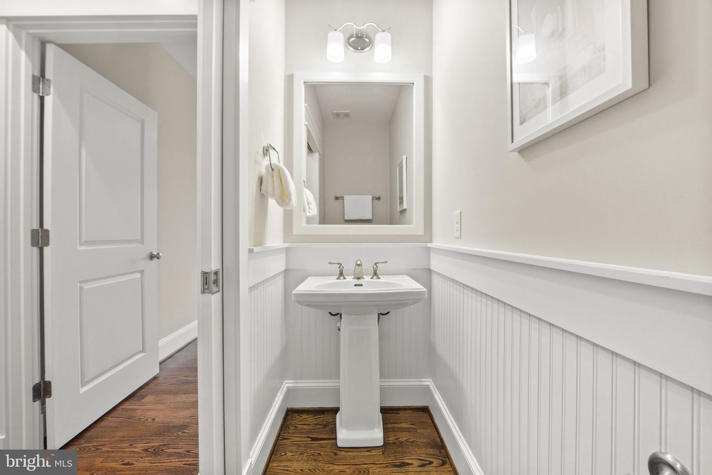 6712 DEAN DR, MCLEAN, Virginia 22101, 6 Bedrooms Bedrooms, 16 Rooms Rooms,5 BathroomsBathrooms,Residential,For sale,6712 DEAN DR,VAFX2284892 MLS # VAFX2284892 6712 DEAN DR, MCLEAN, Virginia 22101, 6 Bedrooms Bedrooms, 16 Rooms Rooms,5 BathroomsBathrooms,Residential,For sale,6712 DEAN DR,VAFX2284892 MLS # VAFX2284892