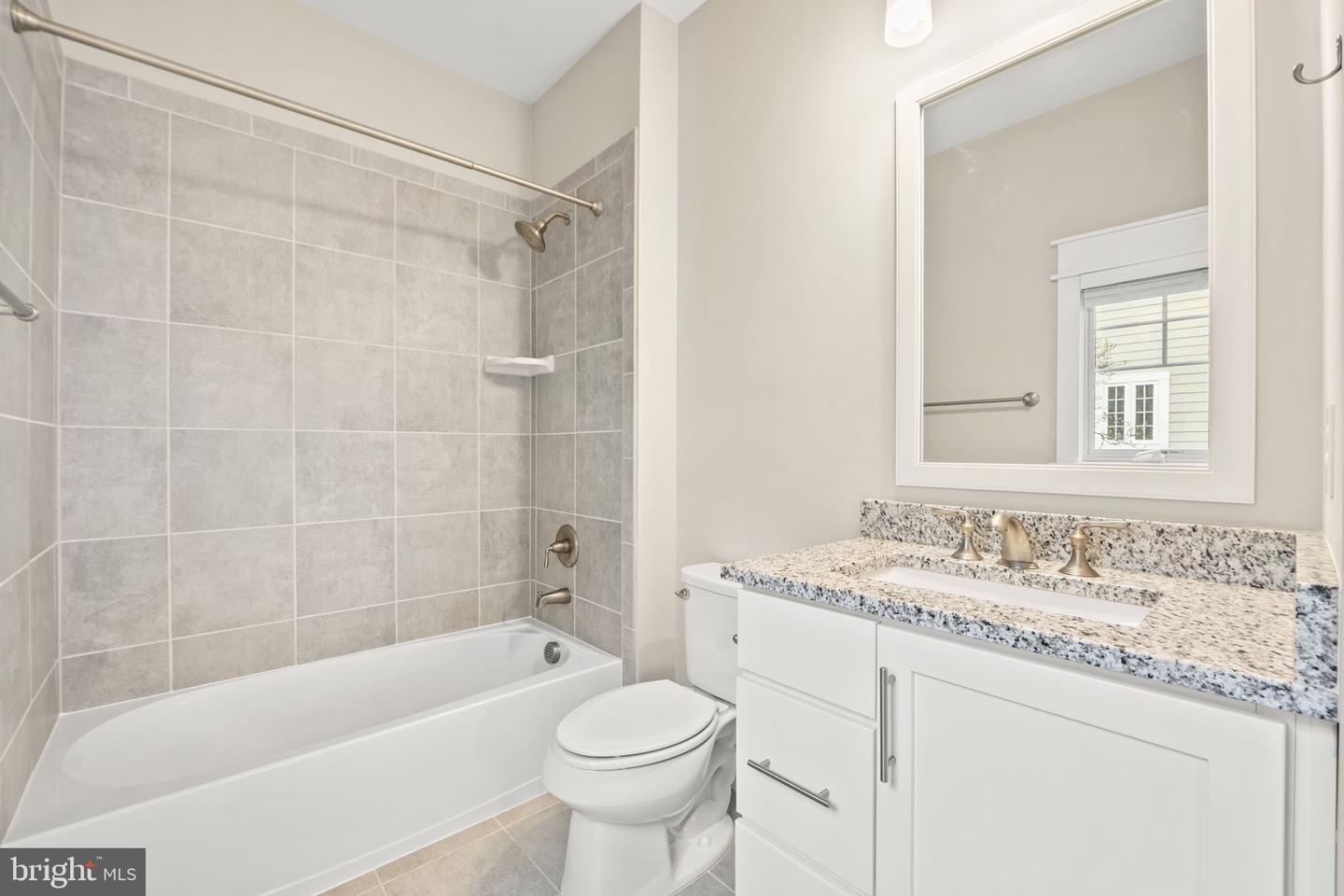 6712 DEAN DR, MCLEAN, Virginia 22101, 6 Bedrooms Bedrooms, 16 Rooms Rooms,5 BathroomsBathrooms,Residential,For sale,6712 DEAN DR,VAFX2284892 MLS # VAFX2284892 6712 DEAN DR, MCLEAN, Virginia 22101, 6 Bedrooms Bedrooms, 16 Rooms Rooms,5 BathroomsBathrooms,Residential,For sale,6712 DEAN DR,VAFX2284892 MLS # VAFX2284892