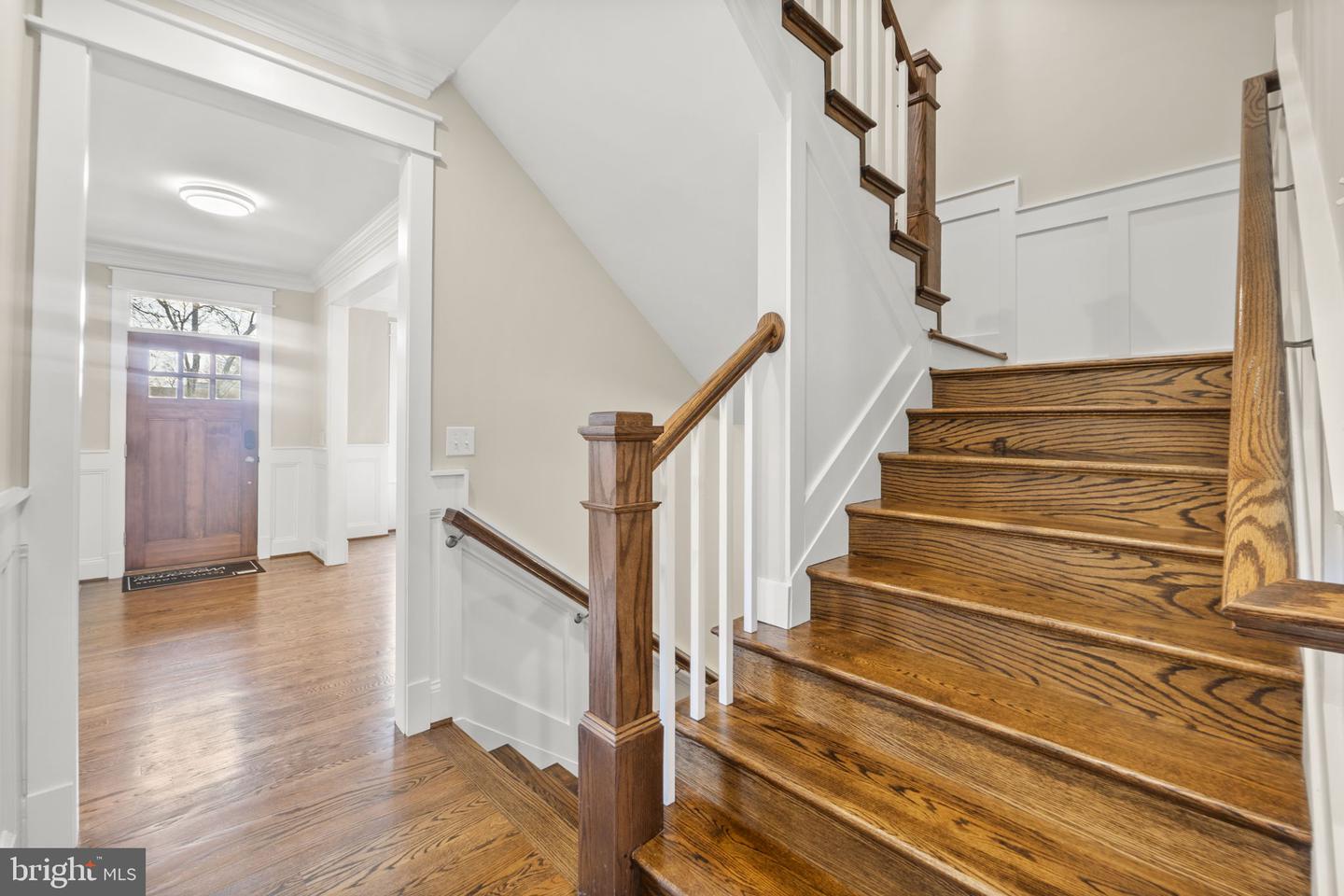 6712 DEAN DR, MCLEAN, Virginia 22101, 6 Bedrooms Bedrooms, 16 Rooms Rooms,5 BathroomsBathrooms,Residential,For sale,6712 DEAN DR,VAFX2284892 MLS # VAFX2284892 6712 DEAN DR, MCLEAN, Virginia 22101, 6 Bedrooms Bedrooms, 16 Rooms Rooms,5 BathroomsBathrooms,Residential,For sale,6712 DEAN DR,VAFX2284892 MLS # VAFX2284892