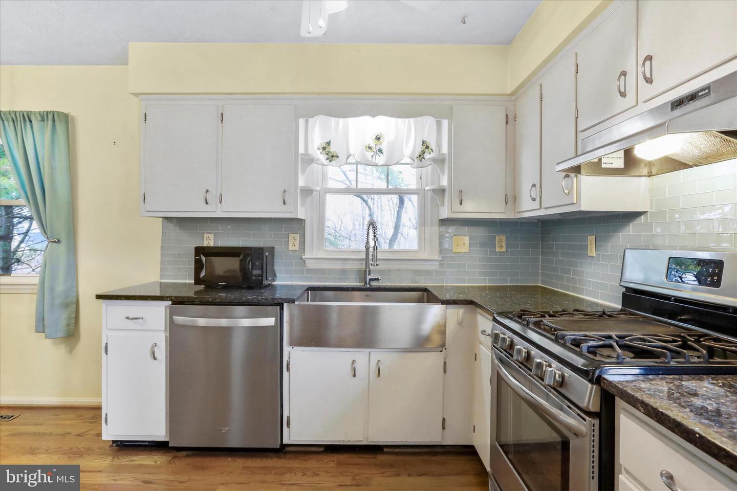 4 EVELYN CT, FRONT ROYAL, Virginia 22630, 3 Bedrooms Bedrooms, ,1 BathroomBathrooms,Residential,For sale,4 EVELYN CT,VAWR2013064 MLS # VAWR2013064 4 EVELYN CT, FRONT ROYAL, Virginia 22630, 3 Bedrooms Bedrooms, ,1 BathroomBathrooms,Residential,For sale,4 EVELYN CT,VAWR2013064 MLS # VAWR2013064