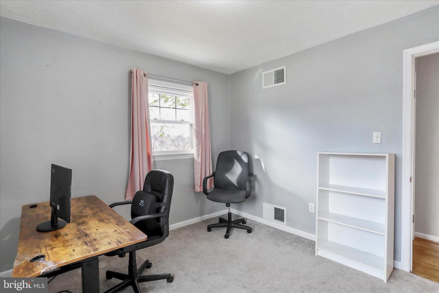 4 EVELYN CT, FRONT ROYAL, Virginia 22630, 3 Bedrooms Bedrooms, ,1 BathroomBathrooms,Residential,For sale,4 EVELYN CT,VAWR2013064 MLS # VAWR2013064 4 EVELYN CT, FRONT ROYAL, Virginia 22630, 3 Bedrooms Bedrooms, ,1 BathroomBathrooms,Residential,For sale,4 EVELYN CT,VAWR2013064 MLS # VAWR2013064