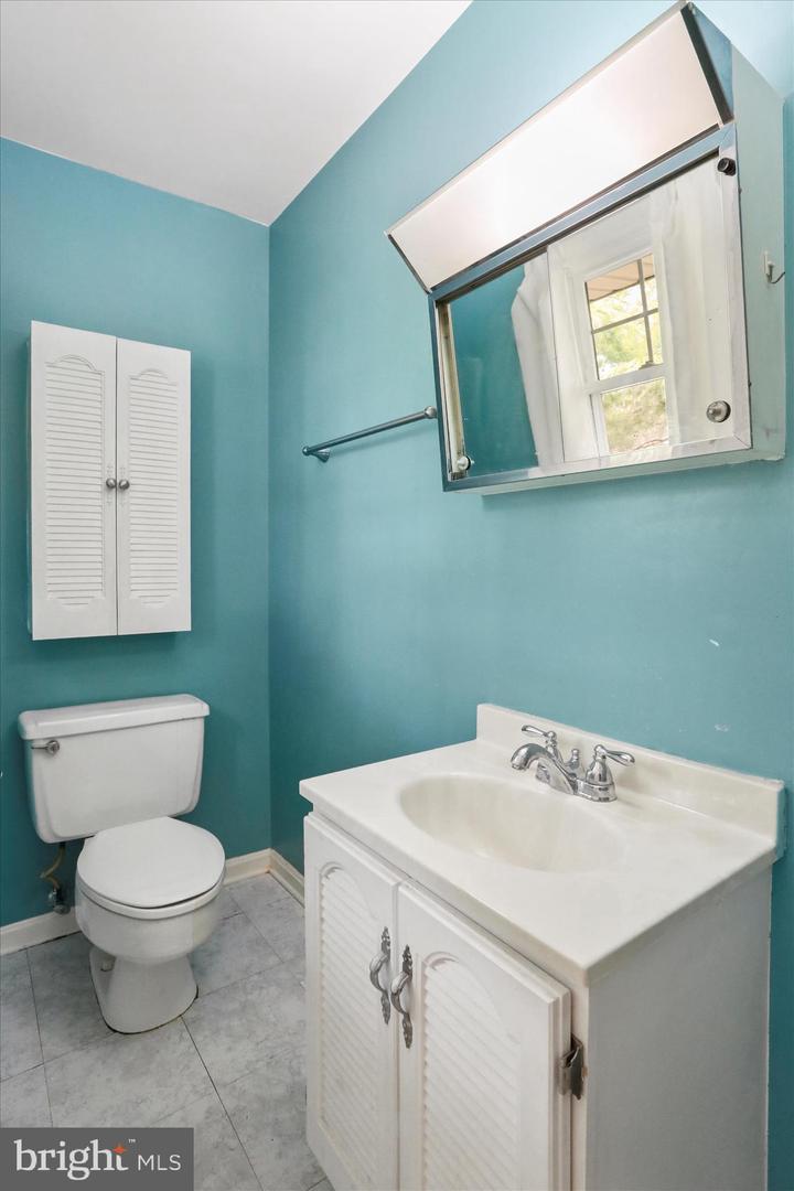 4 EVELYN CT, FRONT ROYAL, Virginia 22630, 3 Bedrooms Bedrooms, ,1 BathroomBathrooms,Residential,For sale,4 EVELYN CT,VAWR2013064 MLS # VAWR2013064 4 EVELYN CT, FRONT ROYAL, Virginia 22630, 3 Bedrooms Bedrooms, ,1 BathroomBathrooms,Residential,For sale,4 EVELYN CT,VAWR2013064 MLS # VAWR2013064