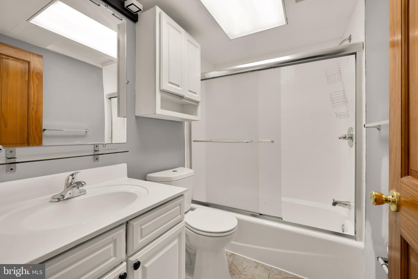 500 9TH ST SE, WASHINGTON, District Of Columbia 20003, 11 Bedrooms Bedrooms, ,8 BathroomsBathrooms,Residential,For sale,500 9TH ST SE,DCDC2240522 MLS # DCDC2240522 500 9TH ST SE, WASHINGTON, District Of Columbia 20003, 11 Bedrooms Bedrooms, ,8 BathroomsBathrooms,Residential,For sale,500 9TH ST SE,DCDC2240522 MLS # DCDC2240522