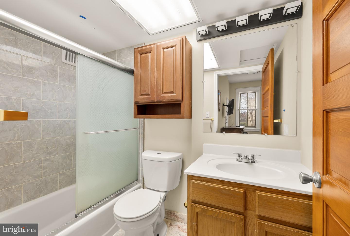 500 9TH ST SE, WASHINGTON, District Of Columbia 20003, 11 Bedrooms Bedrooms, ,8 BathroomsBathrooms,Residential,For sale,500 9TH ST SE,DCDC2240522 MLS # DCDC2240522 500 9TH ST SE, WASHINGTON, District Of Columbia 20003, 11 Bedrooms Bedrooms, ,8 BathroomsBathrooms,Residential,For sale,500 9TH ST SE,DCDC2240522 MLS # DCDC2240522