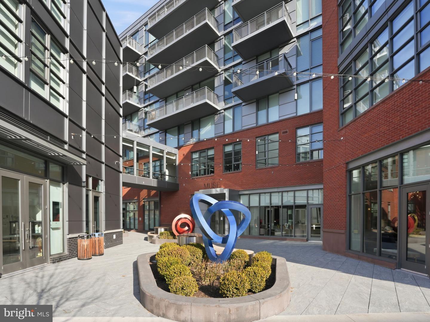 1201 N ROYAL ST #407, ALEXANDRIA, Virginia 22314, 2 Bedrooms Bedrooms, ,2 BathroomsBathrooms,Residential,For sale,1201 N ROYAL ST #407,VAAX2053022 MLS # VAAX2053022