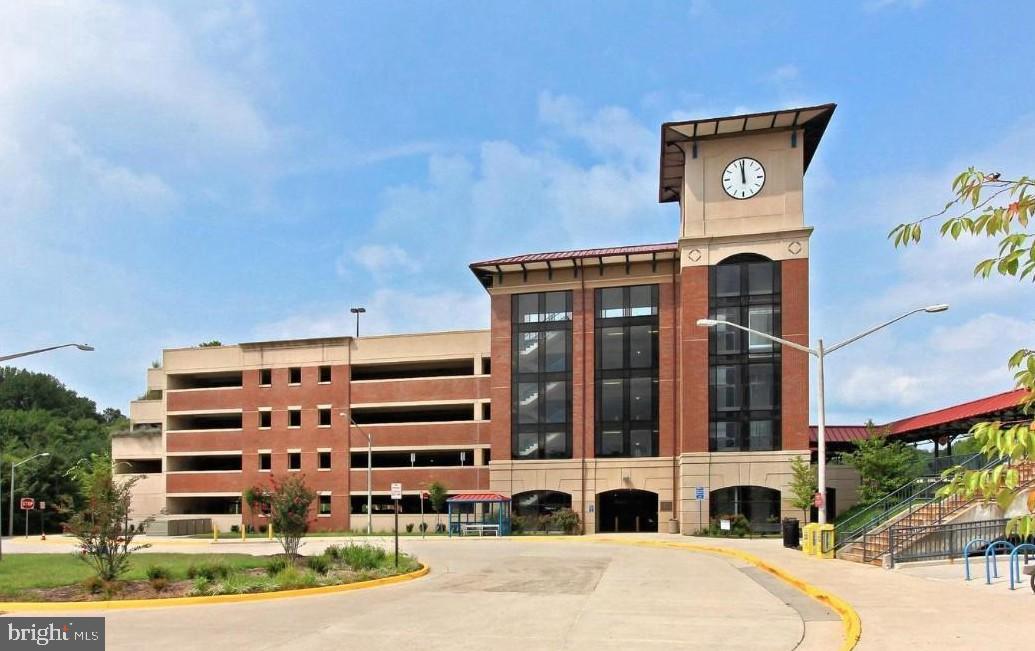 5833 COVE LANDING RD #304, BURKE, Virginia 22015, 2 Bedrooms Bedrooms, 7 Rooms Rooms,2 BathroomsBathrooms,Residential,For sale,5833 COVE LANDING RD #304,VAFX2285130 MLS # VAFX2285130