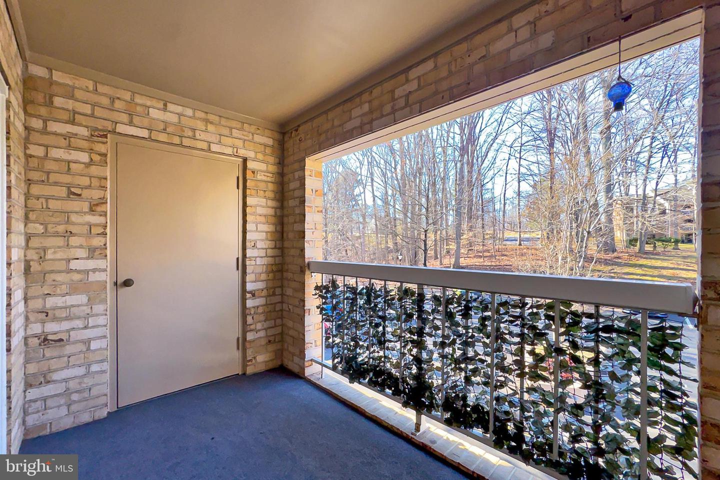 5833 COVE LANDING RD #304, BURKE, Virginia 22015, 2 Bedrooms Bedrooms, 7 Rooms Rooms,2 BathroomsBathrooms,Residential,For sale,5833 COVE LANDING RD #304,VAFX2285130 MLS # VAFX2285130