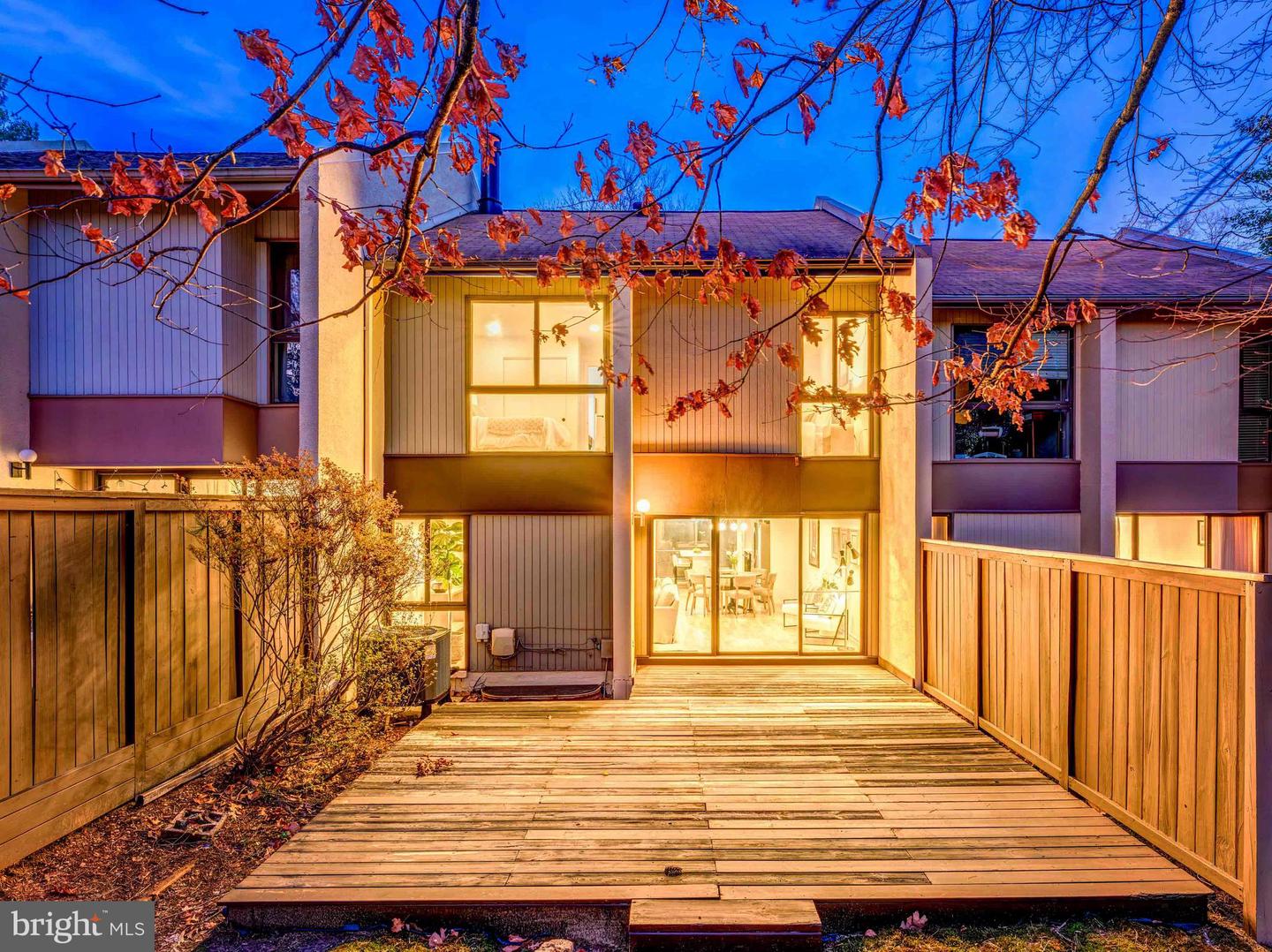 11713 NEWBRIDGE CT, RESTON, Virginia 20191, 4 Bedrooms Bedrooms, ,3 BathroomsBathrooms,Residential,For sale,11713 NEWBRIDGE CT,VAFX2285224 MLS # VAFX2285224 11713 NEWBRIDGE CT, RESTON, Virginia 20191, 4 Bedrooms Bedrooms, ,3 BathroomsBathrooms,Residential,For sale,11713 NEWBRIDGE CT,VAFX2285224 MLS # VAFX2285224