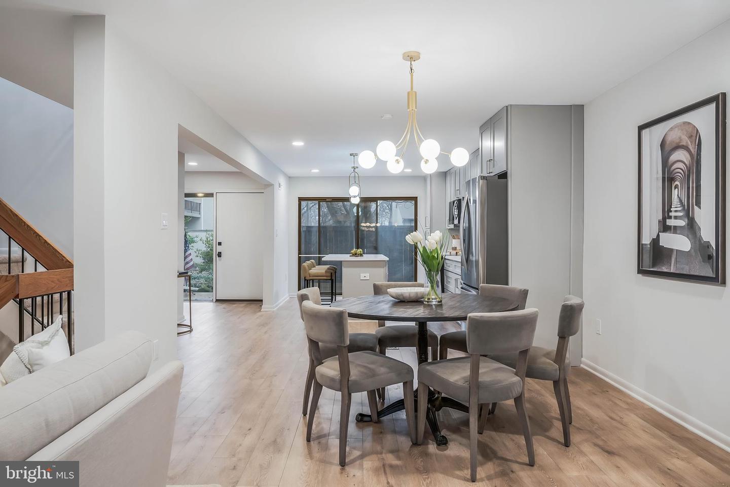 11713 NEWBRIDGE CT, RESTON, Virginia 20191, 4 Bedrooms Bedrooms, ,3 BathroomsBathrooms,Residential,For sale,11713 NEWBRIDGE CT,VAFX2285224 MLS # VAFX2285224 11713 NEWBRIDGE CT, RESTON, Virginia 20191, 4 Bedrooms Bedrooms, ,3 BathroomsBathrooms,Residential,For sale,11713 NEWBRIDGE CT,VAFX2285224 MLS # VAFX2285224