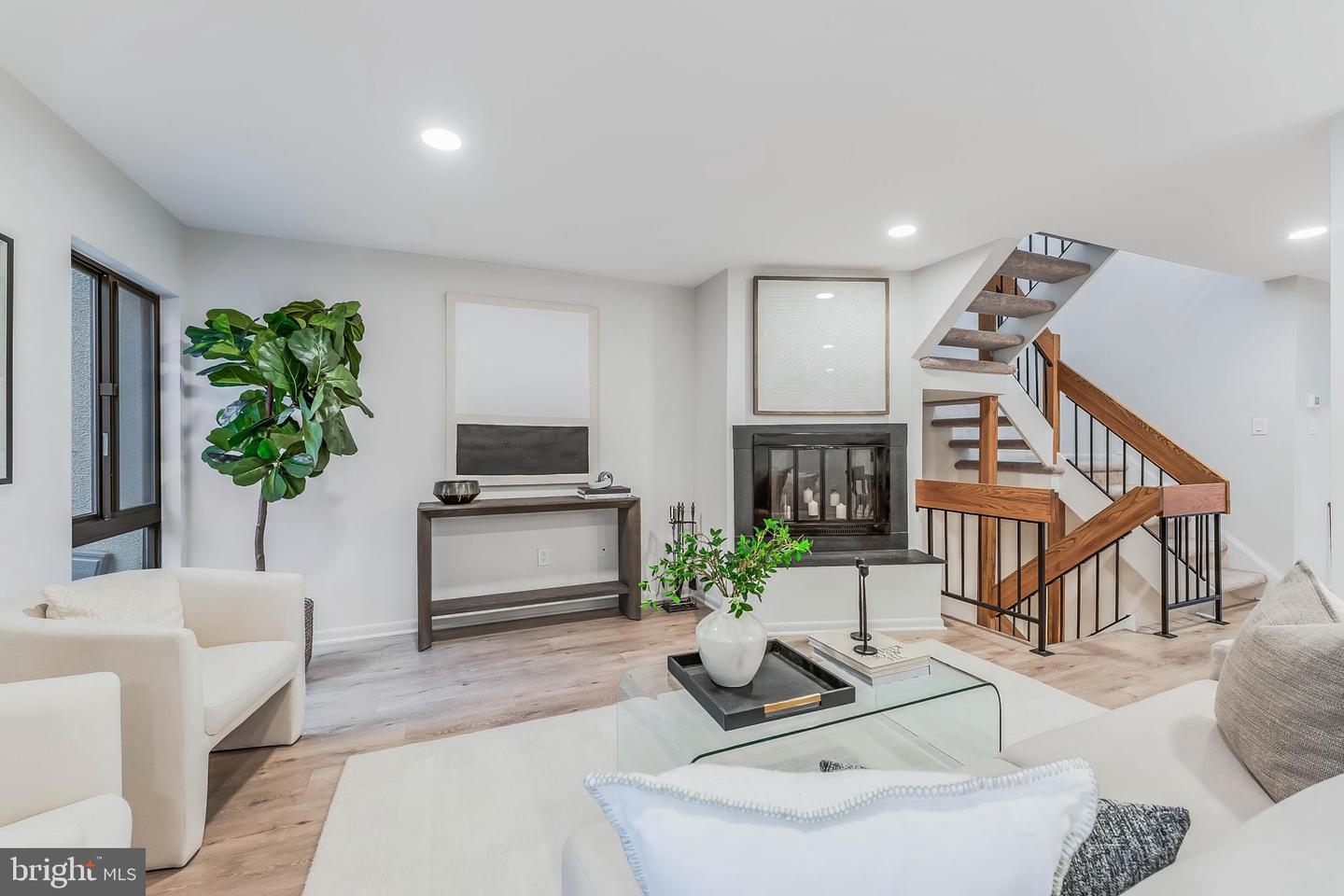 11713 NEWBRIDGE CT, RESTON, Virginia 20191, 4 Bedrooms Bedrooms, ,3 BathroomsBathrooms,Residential,For sale,11713 NEWBRIDGE CT,VAFX2285224 MLS # VAFX2285224 11713 NEWBRIDGE CT, RESTON, Virginia 20191, 4 Bedrooms Bedrooms, ,3 BathroomsBathrooms,Residential,For sale,11713 NEWBRIDGE CT,VAFX2285224 MLS # VAFX2285224