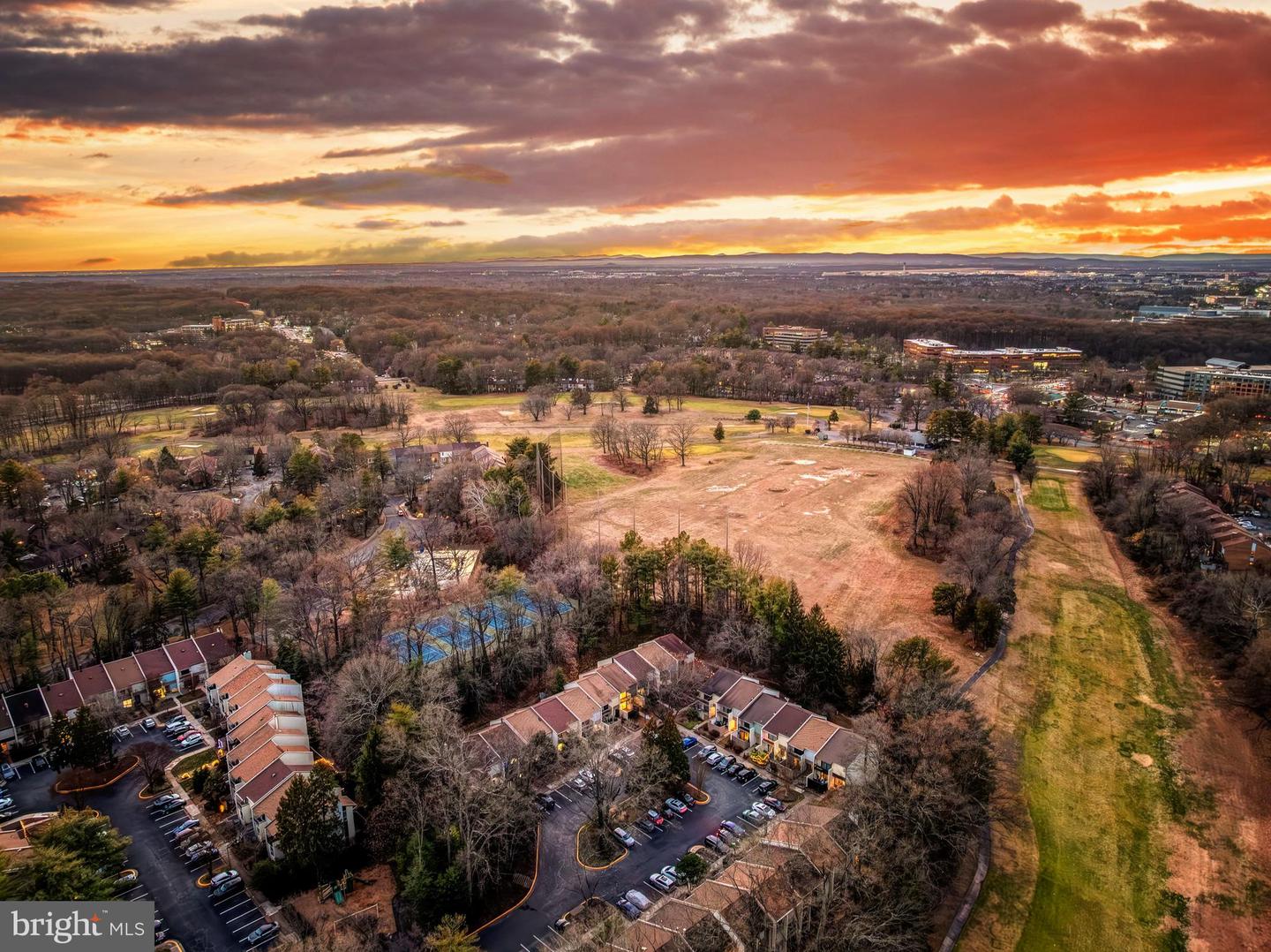 11713 NEWBRIDGE CT, RESTON, Virginia 20191, 4 Bedrooms Bedrooms, ,3 BathroomsBathrooms,Residential,For sale,11713 NEWBRIDGE CT,VAFX2285224 MLS # VAFX2285224 11713 NEWBRIDGE CT, RESTON, Virginia 20191, 4 Bedrooms Bedrooms, ,3 BathroomsBathrooms,Residential,For sale,11713 NEWBRIDGE CT,VAFX2285224 MLS # VAFX2285224