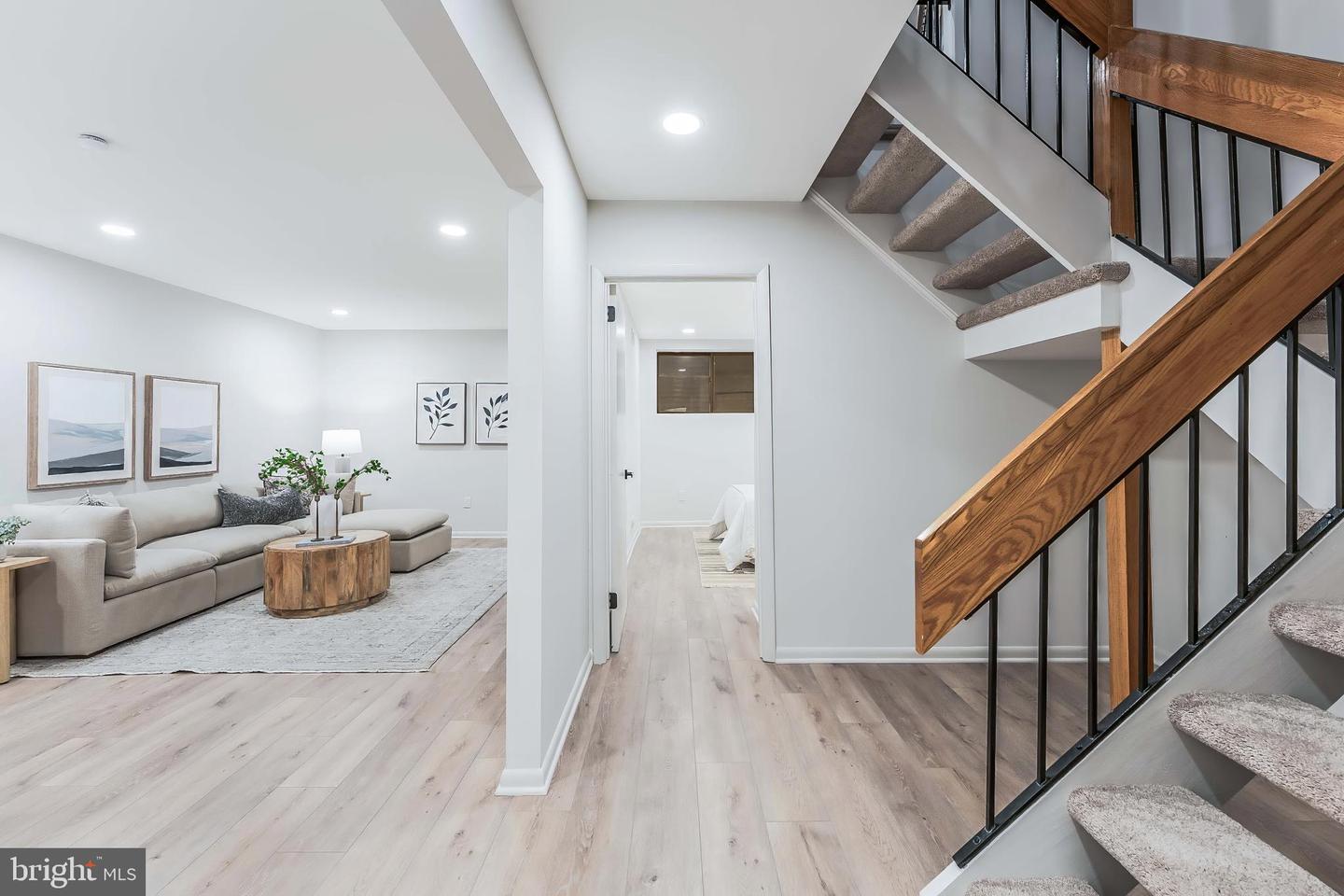 11713 NEWBRIDGE CT, RESTON, Virginia 20191, 4 Bedrooms Bedrooms, ,3 BathroomsBathrooms,Residential,For sale,11713 NEWBRIDGE CT,VAFX2285224 MLS # VAFX2285224 11713 NEWBRIDGE CT, RESTON, Virginia 20191, 4 Bedrooms Bedrooms, ,3 BathroomsBathrooms,Residential,For sale,11713 NEWBRIDGE CT,VAFX2285224 MLS # VAFX2285224