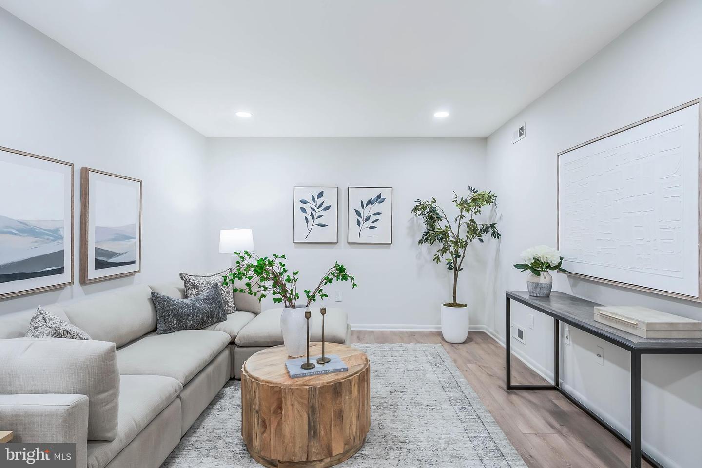 11713 NEWBRIDGE CT, RESTON, Virginia 20191, 4 Bedrooms Bedrooms, ,3 BathroomsBathrooms,Residential,For sale,11713 NEWBRIDGE CT,VAFX2285224 MLS # VAFX2285224 11713 NEWBRIDGE CT, RESTON, Virginia 20191, 4 Bedrooms Bedrooms, ,3 BathroomsBathrooms,Residential,For sale,11713 NEWBRIDGE CT,VAFX2285224 MLS # VAFX2285224