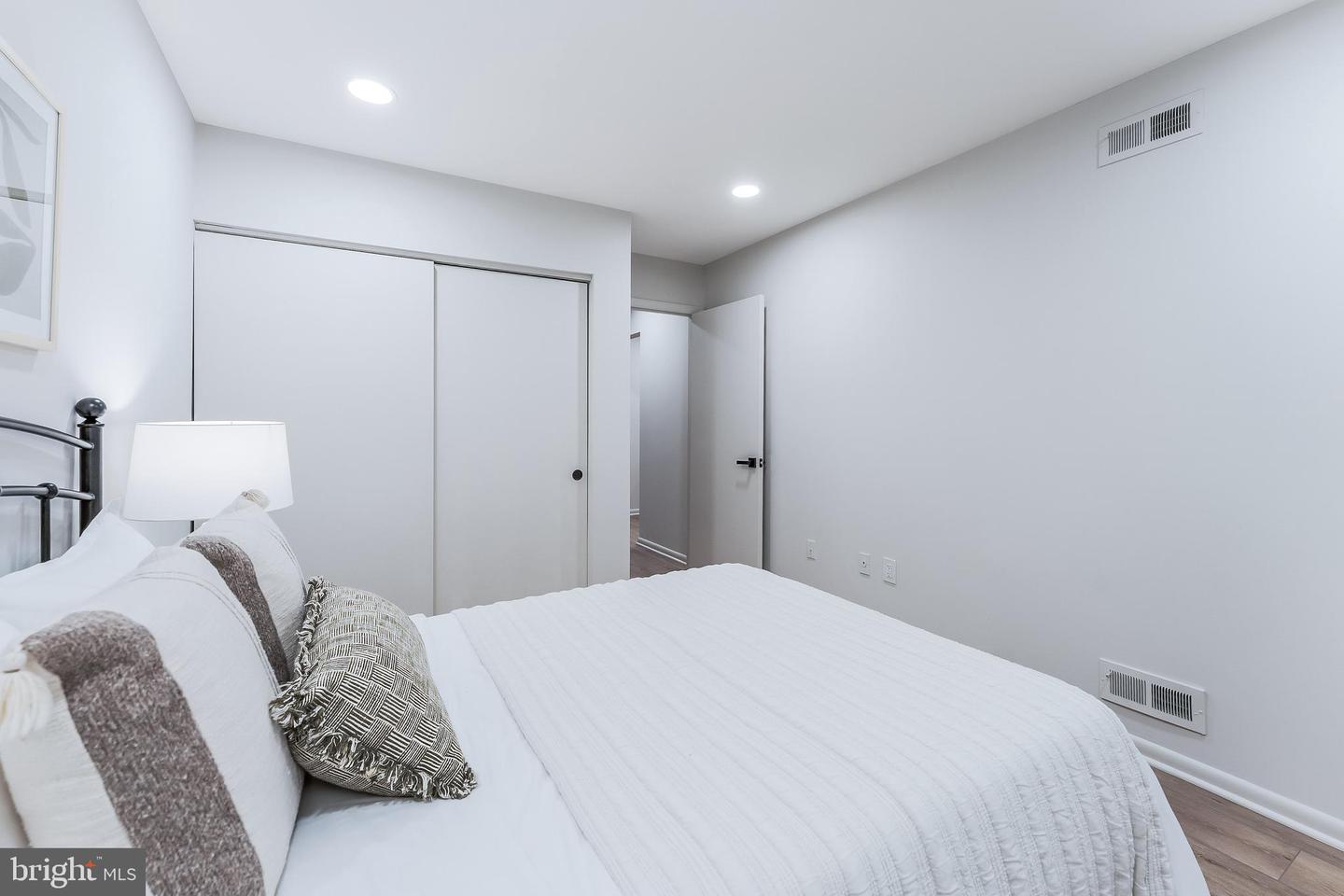 11713 NEWBRIDGE CT, RESTON, Virginia 20191, 4 Bedrooms Bedrooms, ,3 BathroomsBathrooms,Residential,For sale,11713 NEWBRIDGE CT,VAFX2285224 MLS # VAFX2285224 11713 NEWBRIDGE CT, RESTON, Virginia 20191, 4 Bedrooms Bedrooms, ,3 BathroomsBathrooms,Residential,For sale,11713 NEWBRIDGE CT,VAFX2285224 MLS # VAFX2285224