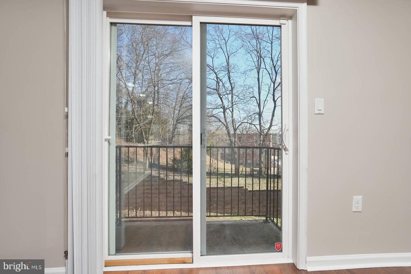 412 WOODCREST DR SE #412B, WASHINGTON, District Of Columbia 20032, 3 Bedrooms Bedrooms, 6 Rooms Rooms,2 BathroomsBathrooms,Residential,For sale,412 WOODCREST DR SE #412B,DCDC2240882 MLS # DCDC2240882