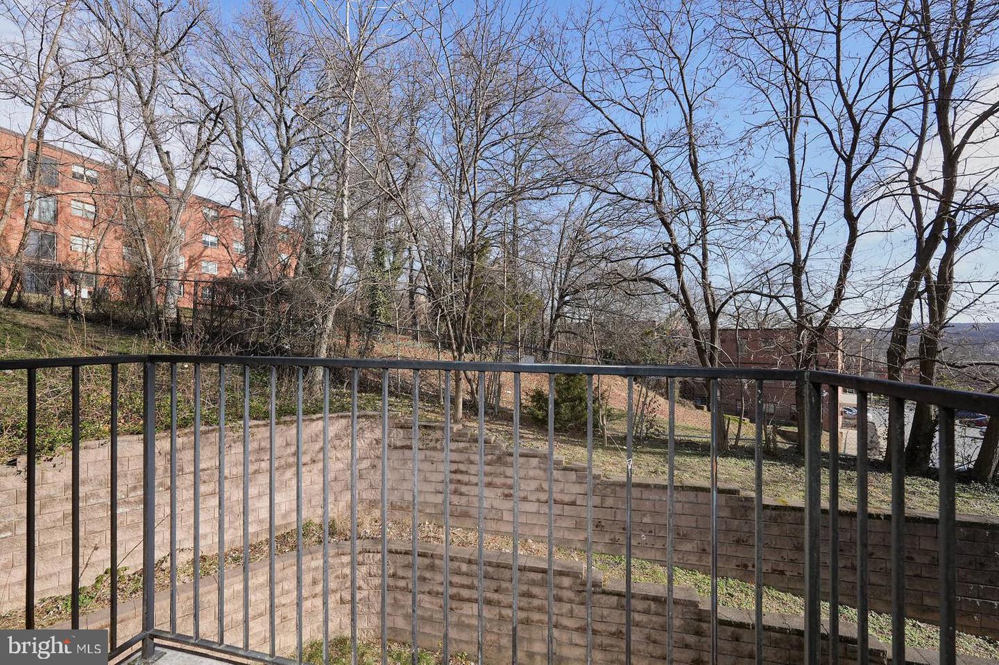 412 WOODCREST DR SE #412B, WASHINGTON, District Of Columbia 20032, 3 Bedrooms Bedrooms, 6 Rooms Rooms,2 BathroomsBathrooms,Residential,For sale,412 WOODCREST DR SE #412B,DCDC2240882 MLS # DCDC2240882