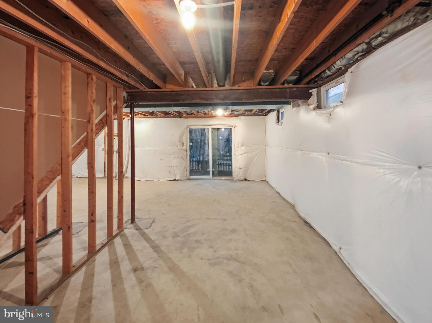 6 EMERALD DR, FREDERICKSBURG, Virginia 22406, 3 Bedrooms Bedrooms, ,2 BathroomsBathrooms,Residential,For sale,6 EMERALD DR,VAST2045198 MLS # VAST2045198