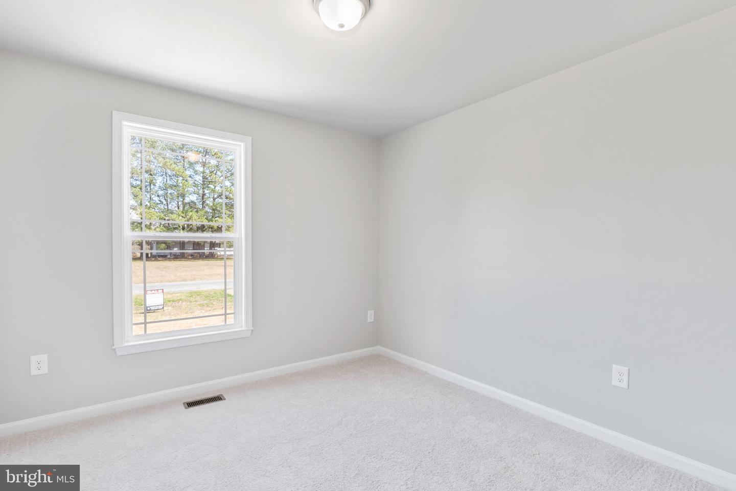 WOODBINE DR #L 16 BLK 2, COLONIAL BEACH, Virginia 22443, 3 Bedrooms Bedrooms, ,2 BathroomsBathrooms,Residential,For sale,WOODBINE DR #L 16 BLK 2,VAWE2010364 MLS # VAWE2010364