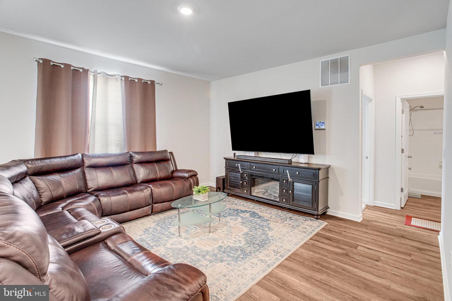 161 PINEWOOD RD, FREDERICKSBURG, Virginia 22405, 5 Bedrooms Bedrooms, ,3 BathroomsBathrooms,Residential,For sale,161 PINEWOOD RD,VAST2045218 MLS # VAST2045218