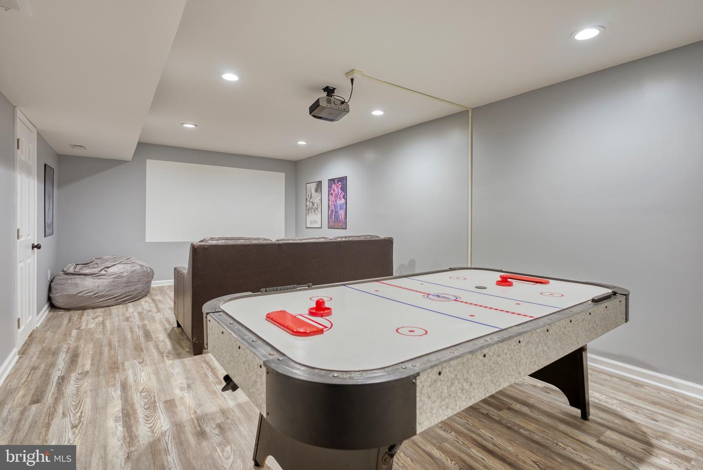 220 VIEW MOUNTAIN RD, STANLEY, Virginia 22851, 3 Bedrooms Bedrooms, ,2 BathroomsBathrooms,Residential,For sale,220 VIEW MOUNTAIN RD,VAPA2005876 MLS # VAPA2005876