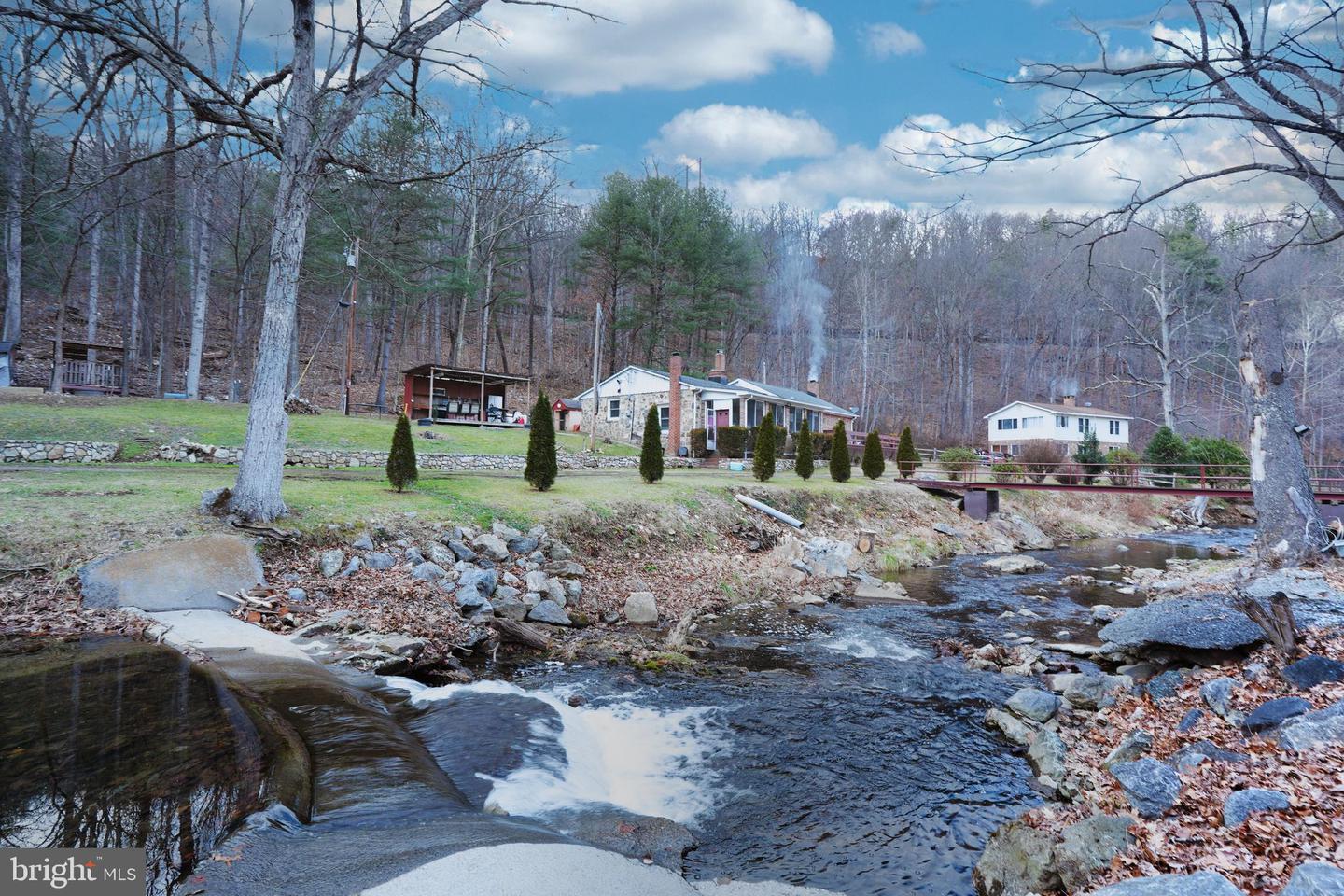 948 DISMAL HOLLOW RD, FRONT ROYAL, Virginia 22630, 3 Bedrooms Bedrooms, ,2 BathroomsBathrooms,Residential,For sale,948 DISMAL HOLLOW RD,VAWR2013104 MLS # VAWR2013104 948 DISMAL HOLLOW RD, FRONT ROYAL, Virginia 22630, 3 Bedrooms Bedrooms, ,2 BathroomsBathrooms,Residential,For sale,948 DISMAL HOLLOW RD,VAWR2013104 MLS # VAWR2013104